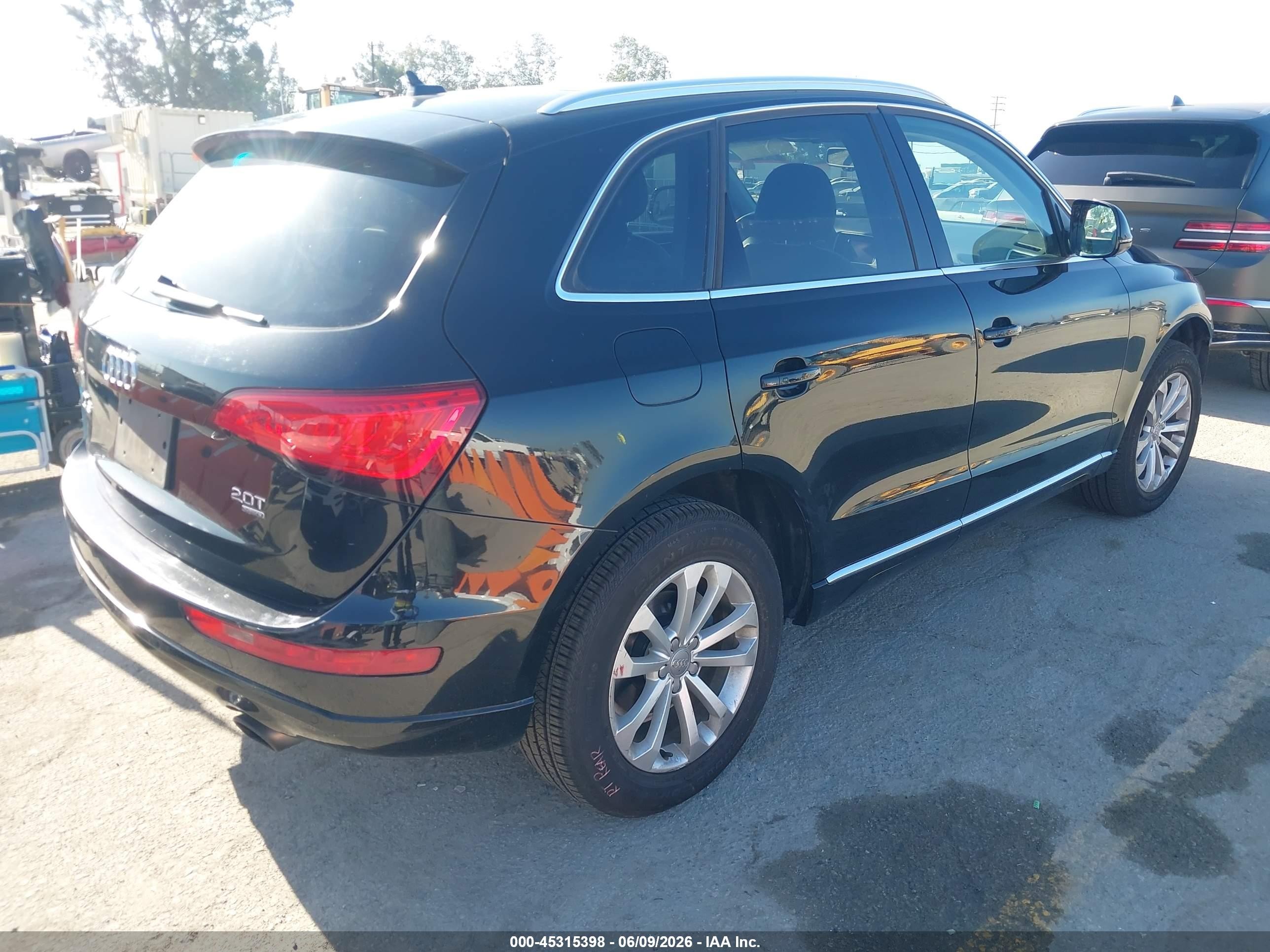 2013 Audi Q5 2.0t Premium Black vin: WA1LFAFP1DA047733