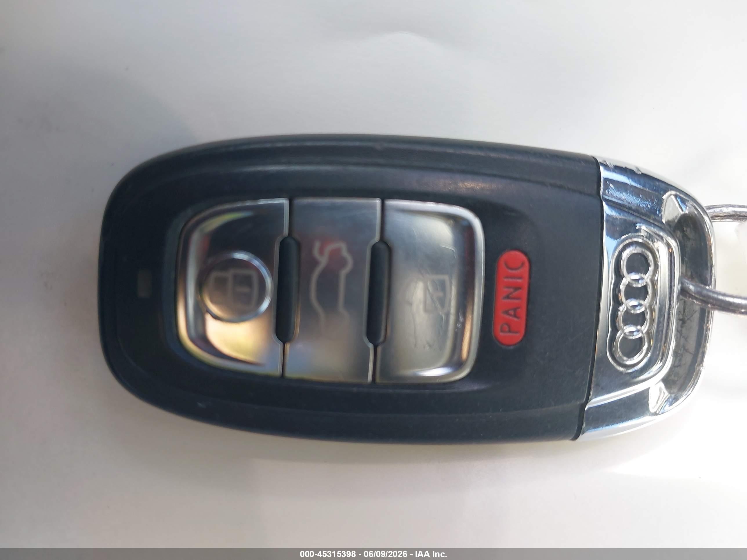 2013 Audi Q5 2.0t Premium Black vin: WA1LFAFP1DA047733