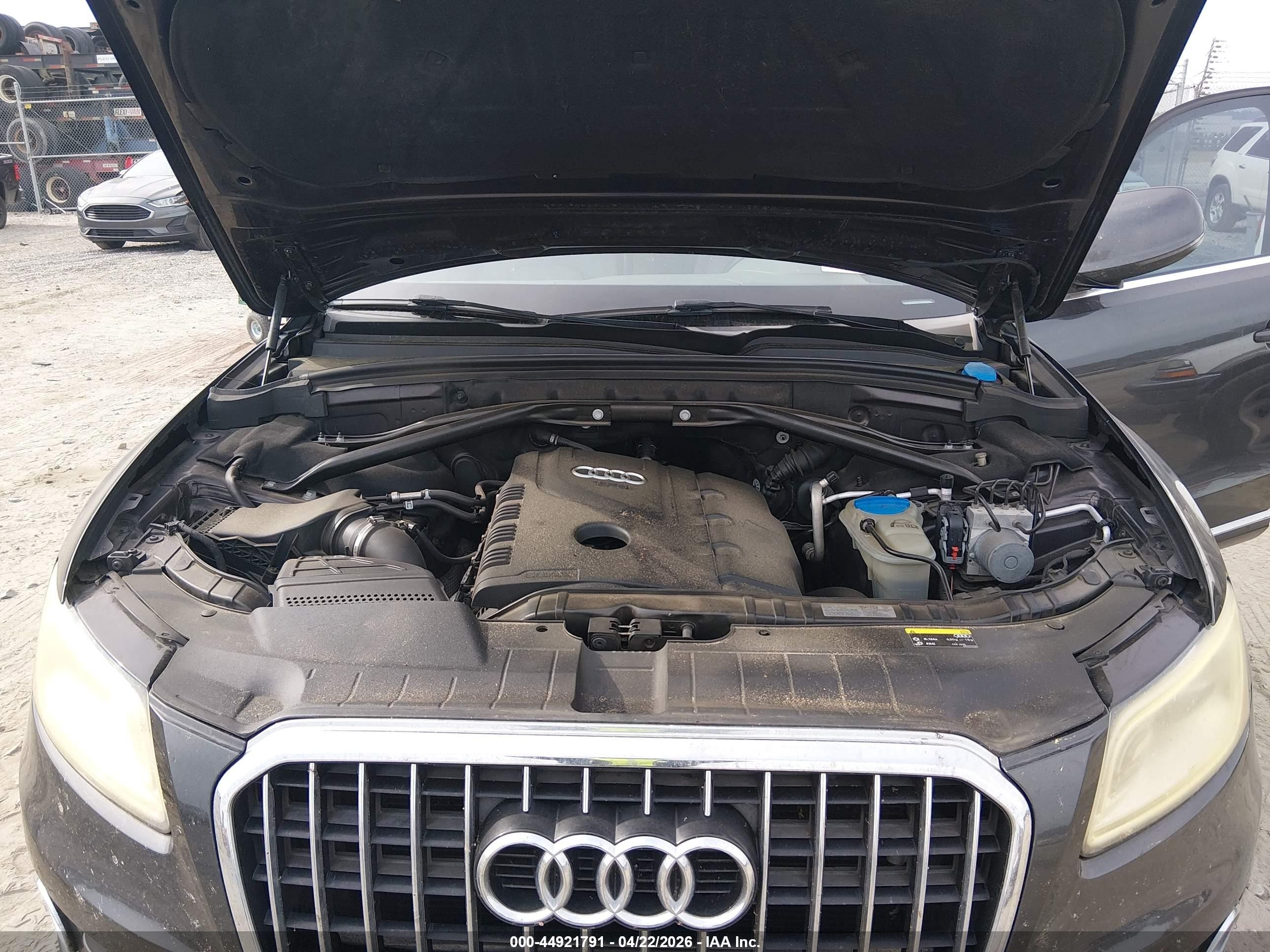 2014 Audi Q5 2.0t Premium Black vin: WA1LFAFP1EA042212
