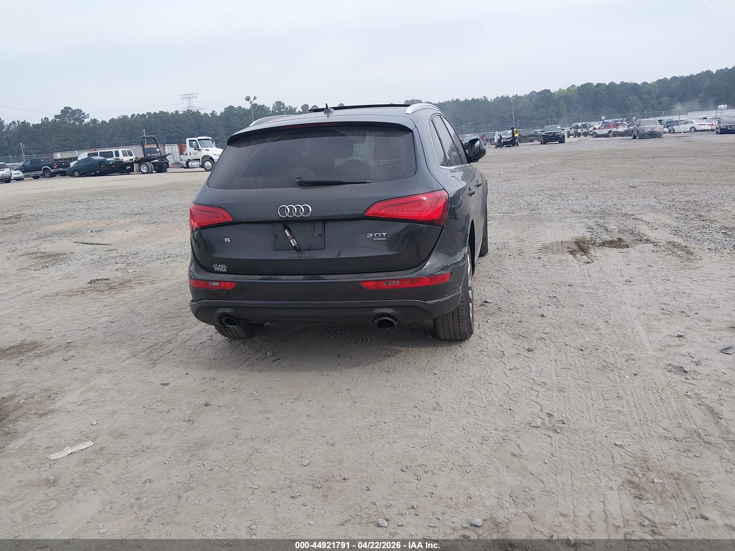 2014 Audi Q5 2.0t Premium Black vin: WA1LFAFP1EA042212