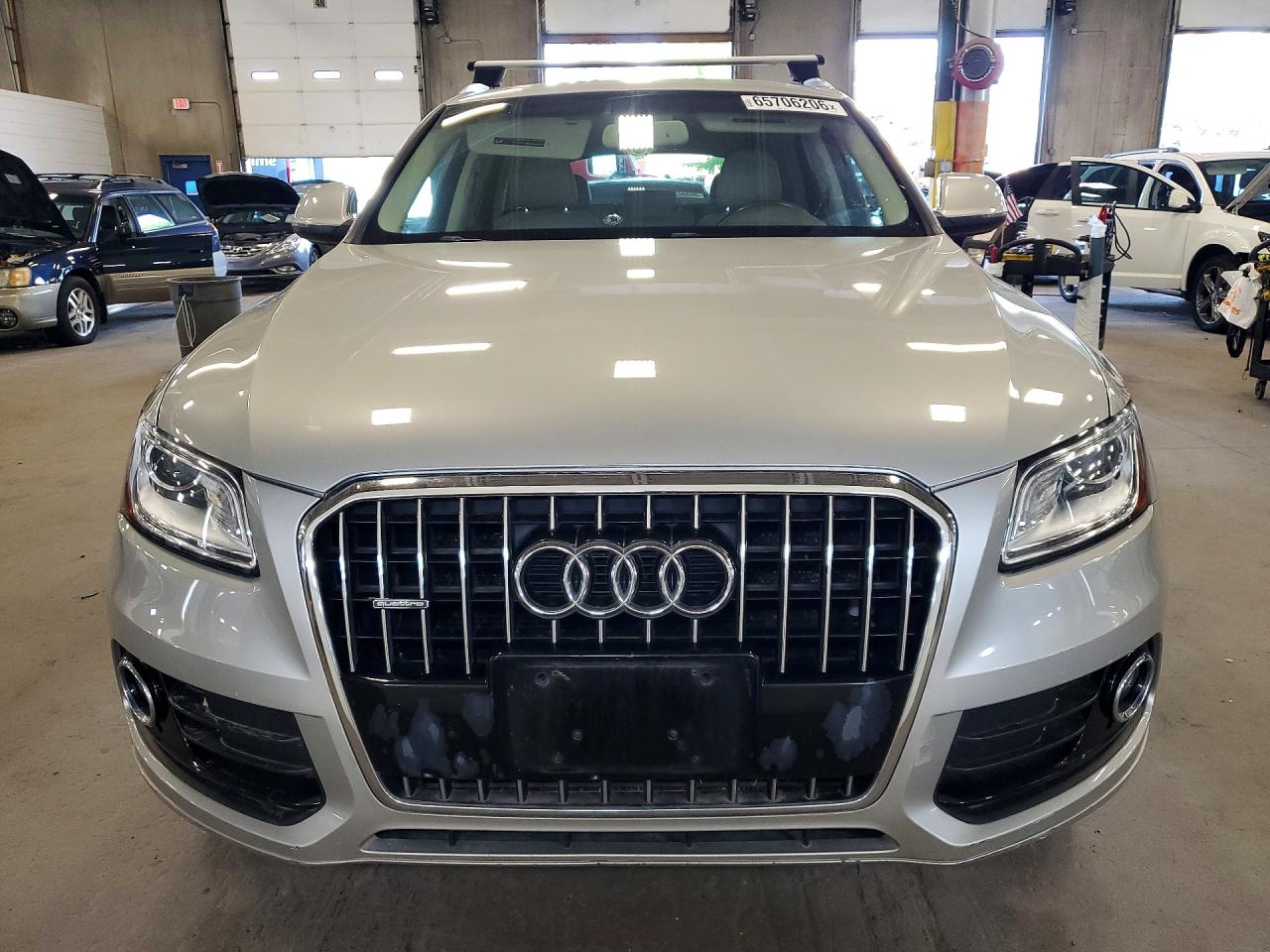 2014 Audi Q5 Premium Plus Серый vin: WA1LFAFP1EA087909