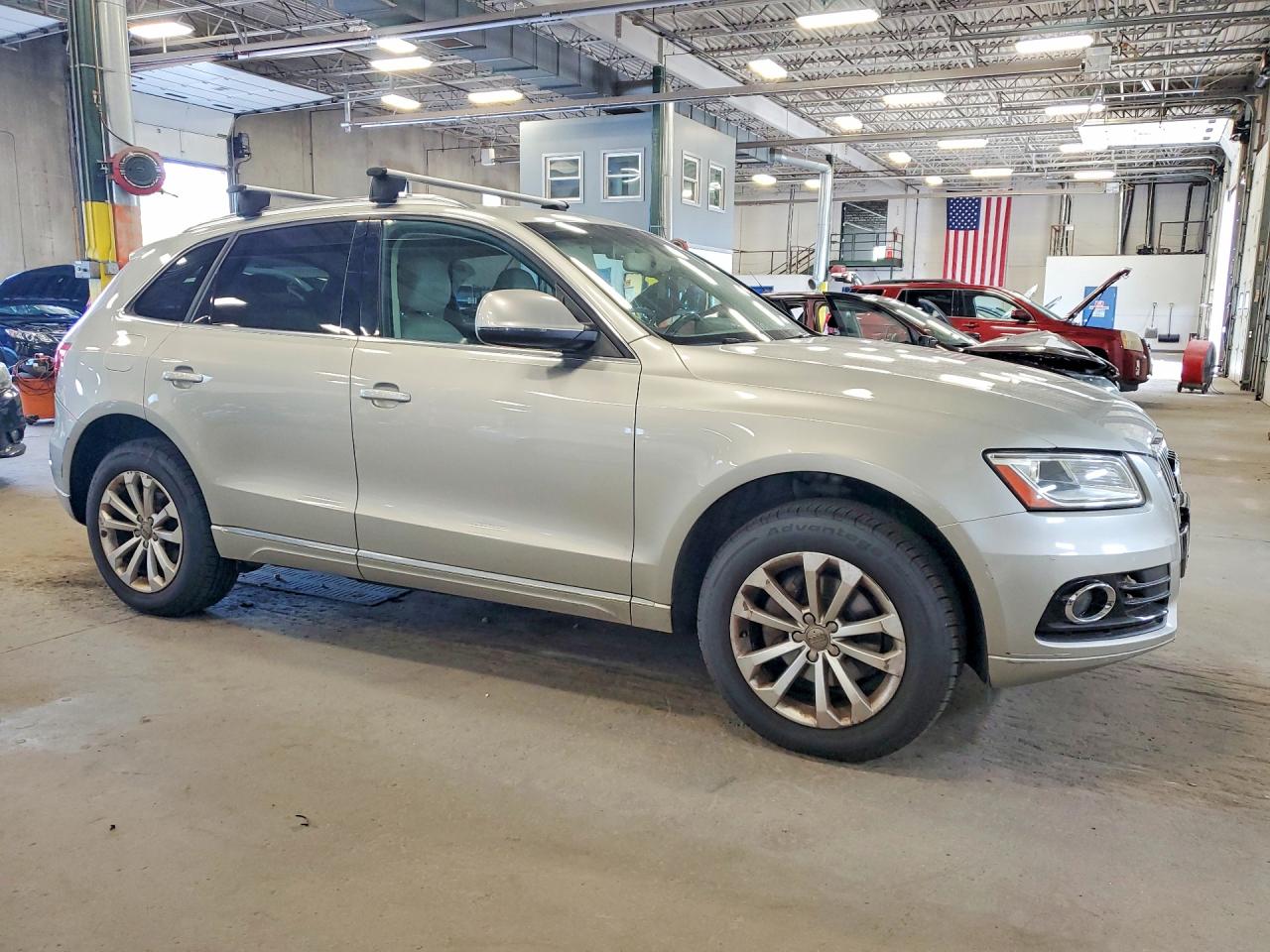 2014 Audi Q5 Premium Plus Серый vin: WA1LFAFP1EA087909