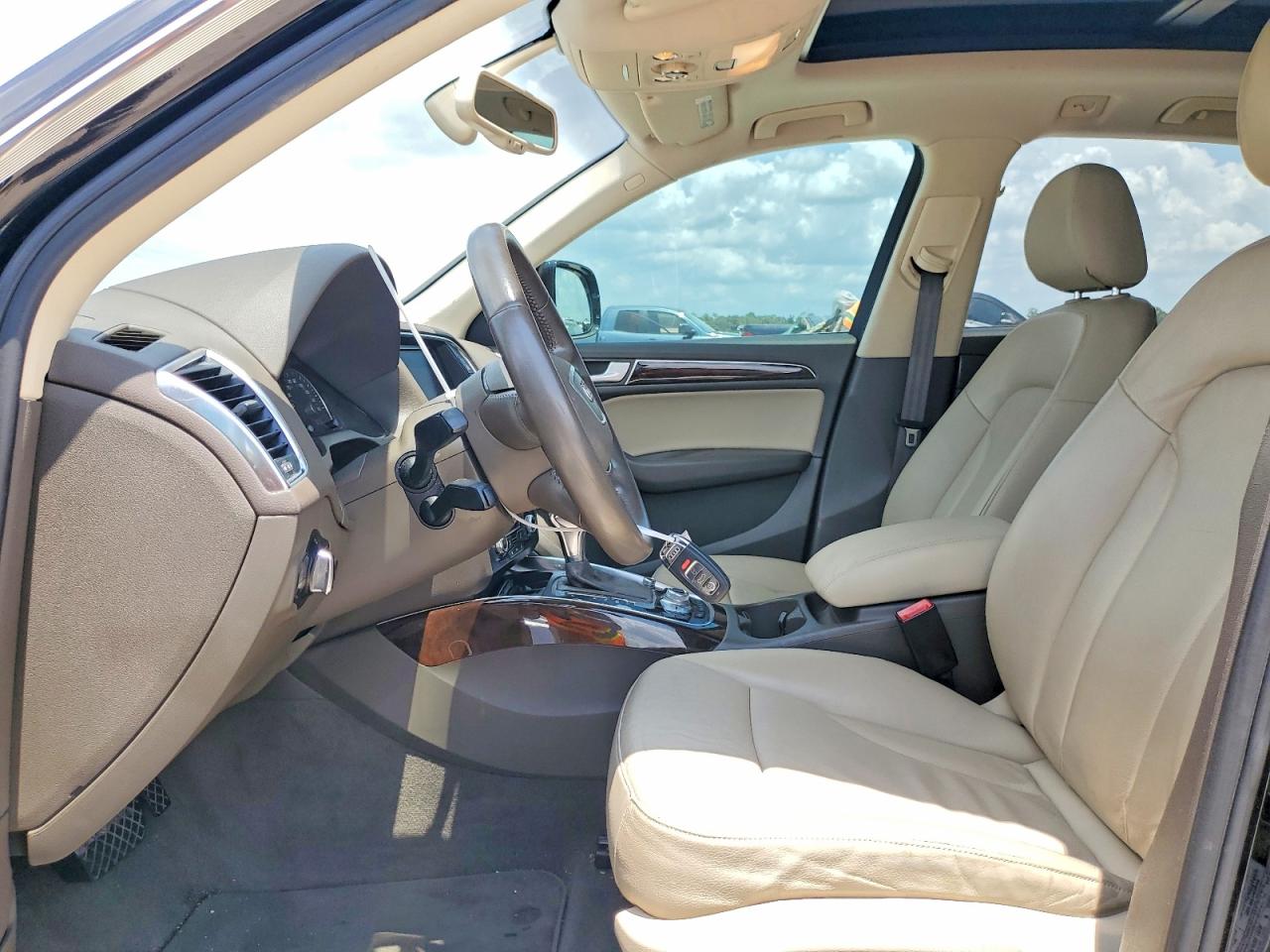2014 Audi Q5 Premium Plus Black vin: WA1LFAFP1EA124991