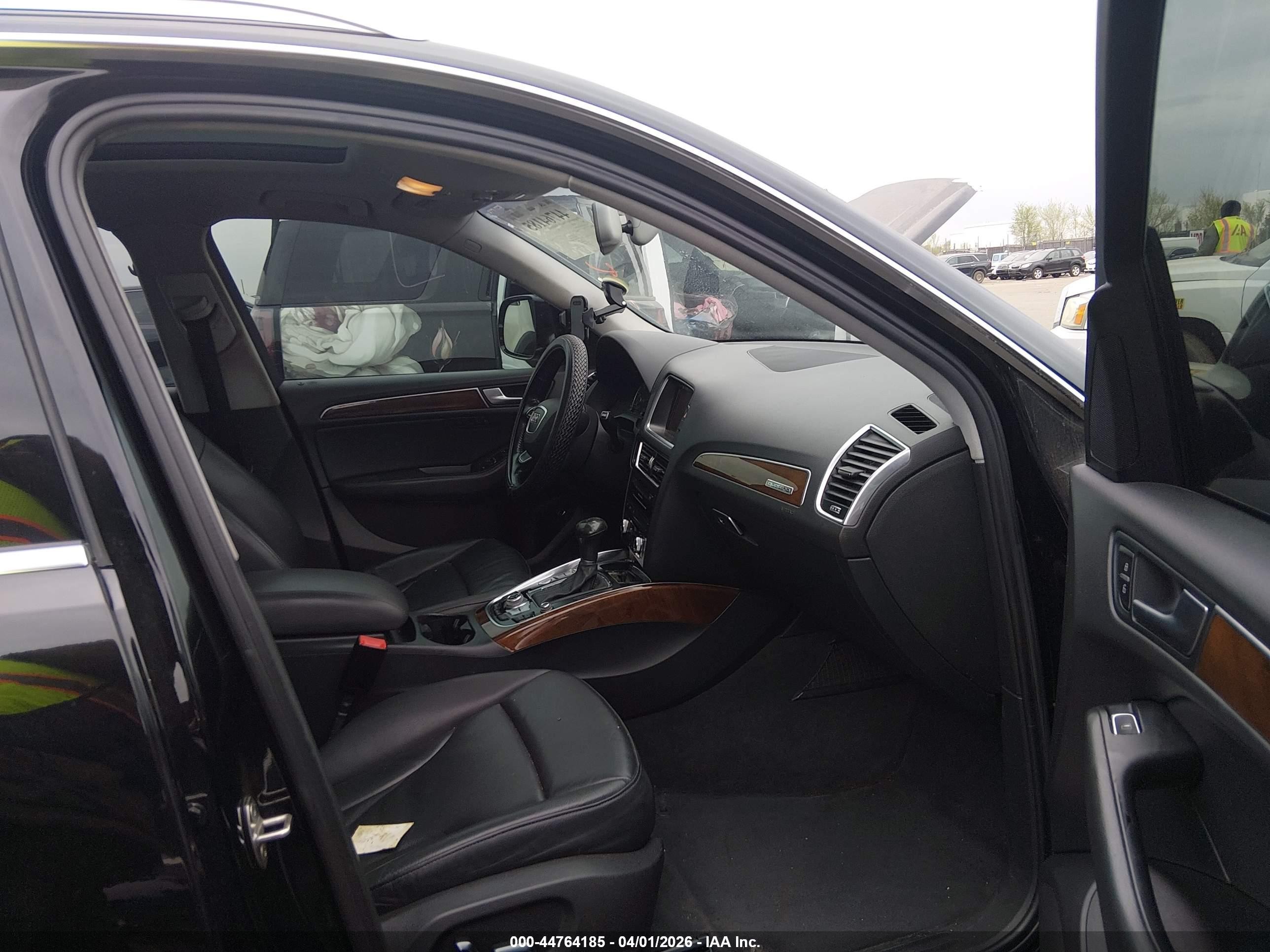 2015 Audi Q5 2.0t Premium Black vin: WA1LFAFP1FA020485