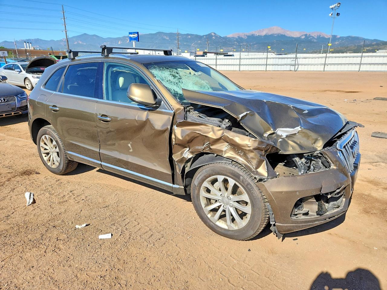 2015 Audi Q5 Premium Plus Brown vin: WA1LFAFP1FA027601
