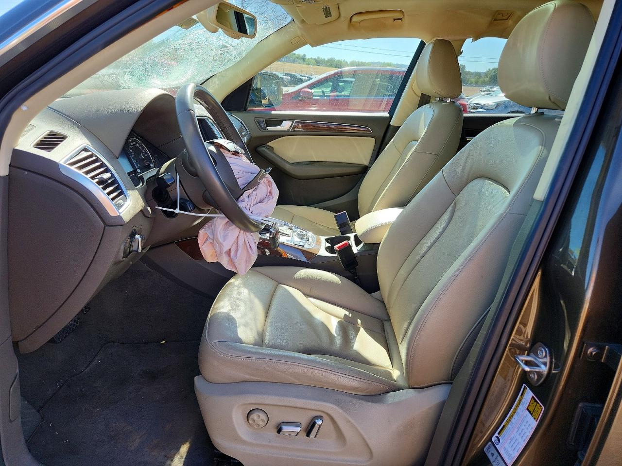 2015 Audi Q5 Premium Plus Brown vin: WA1LFAFP1FA027601