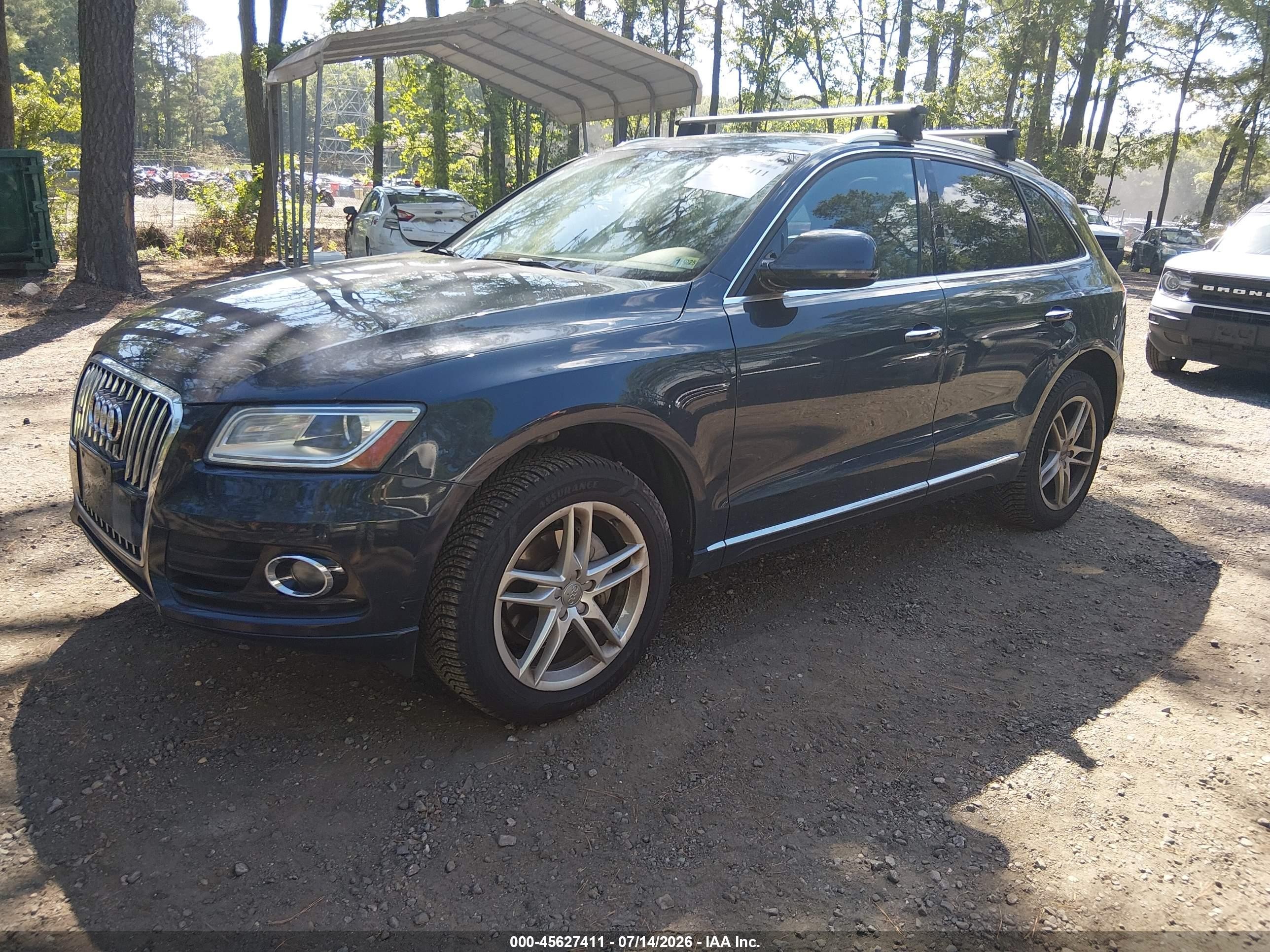 2015 Audi Q5 2.0t Premium Dark Blue vin: WA1LFAFP1FA107951