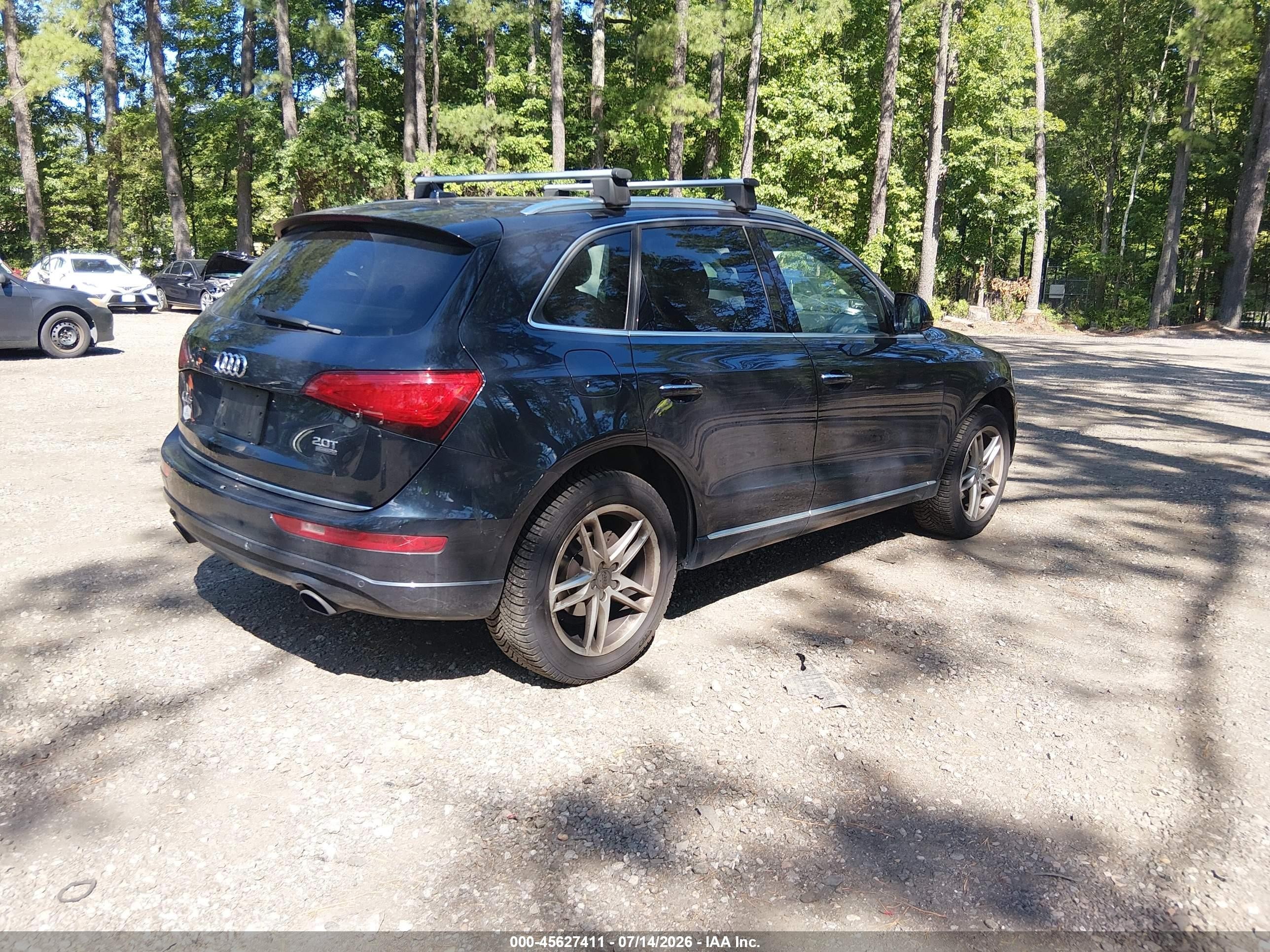 2015 Audi Q5 2.0t Premium Dark Blue vin: WA1LFAFP1FA107951