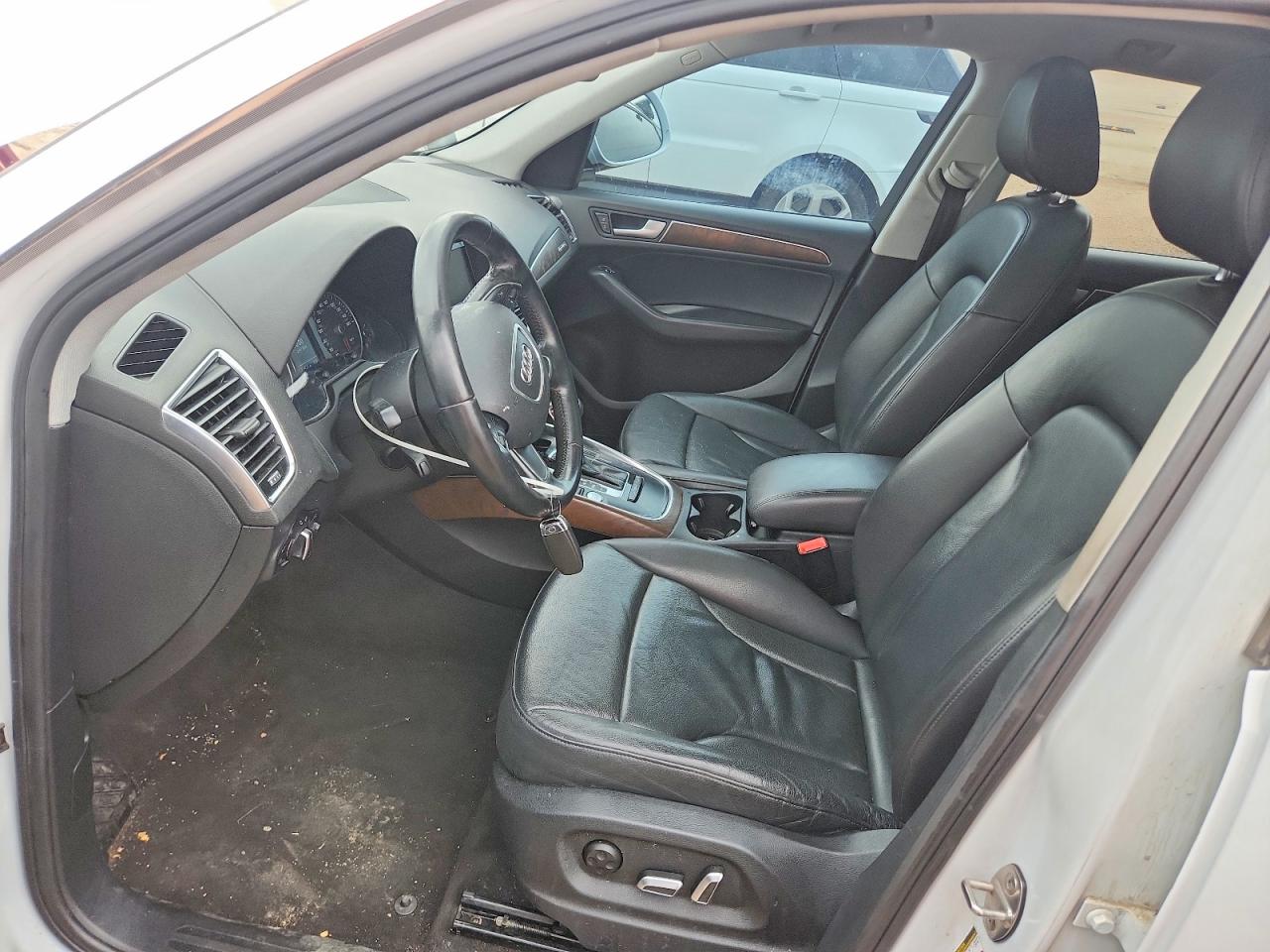 2015 Audi Q5 Premium Plus White vin: WA1LFAFP1FA121185