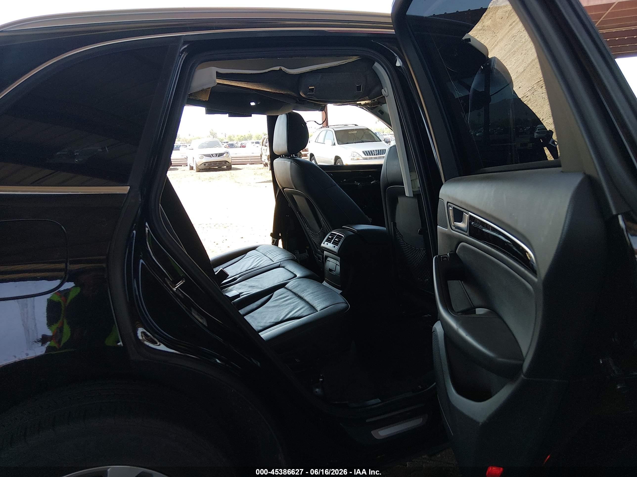 2015 Audi Q5 2.0t Premium Black vin: WA1LFAFP1FA139895