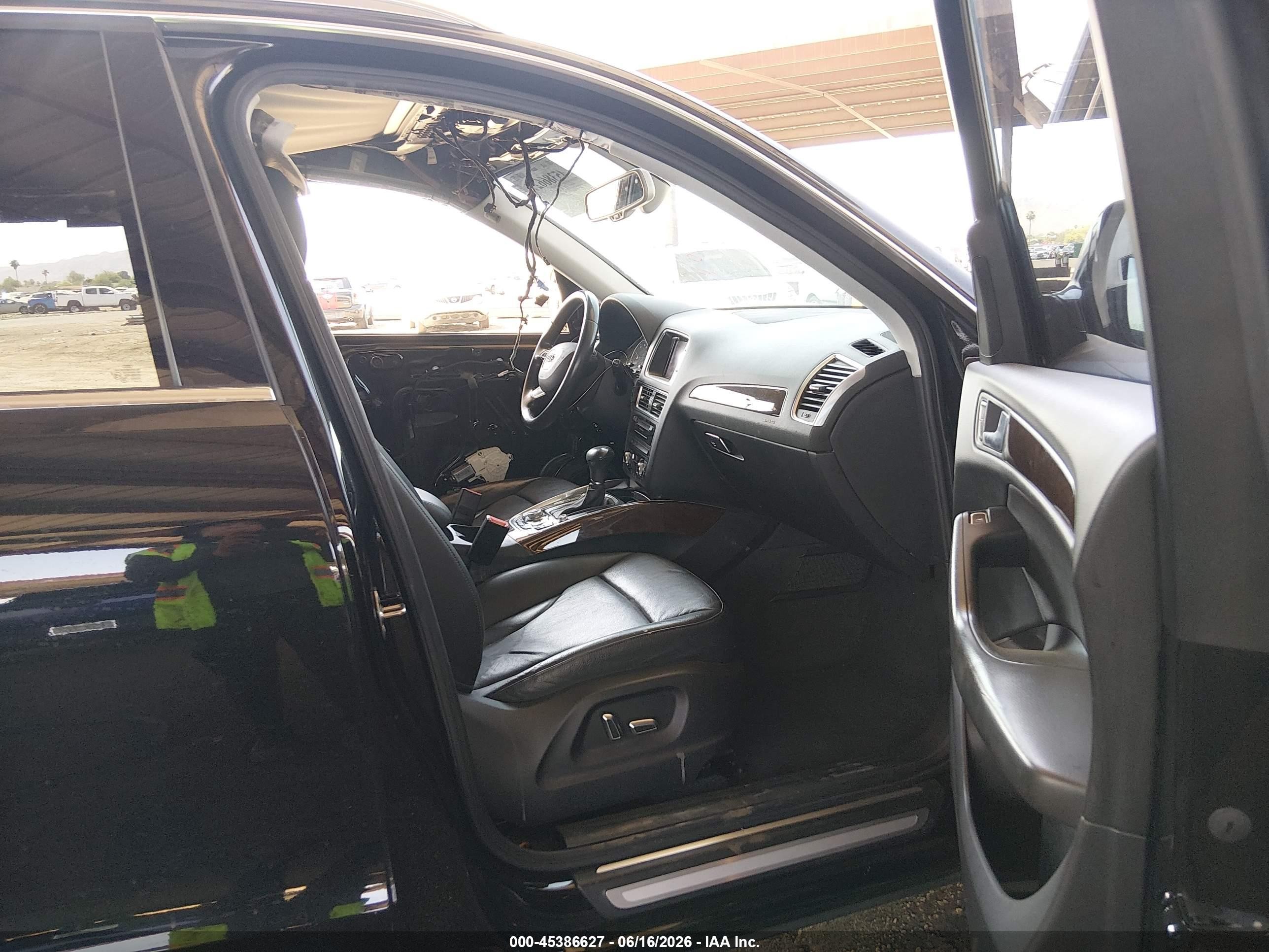 2015 Audi Q5 2.0t Premium Black vin: WA1LFAFP1FA139895