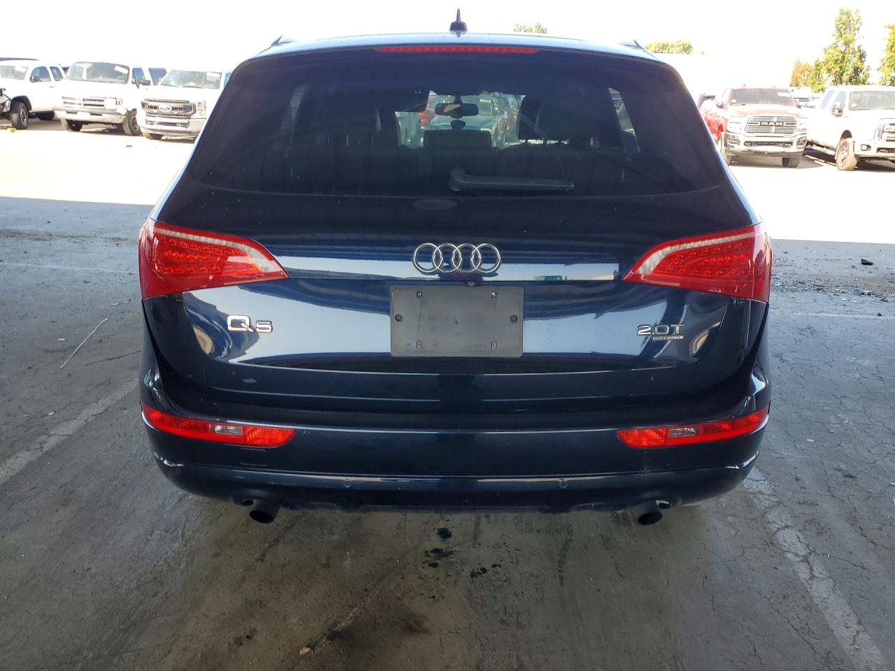 2011 Audi Q5 Premium Plus Black vin: WA1LFAFP2BA017962
