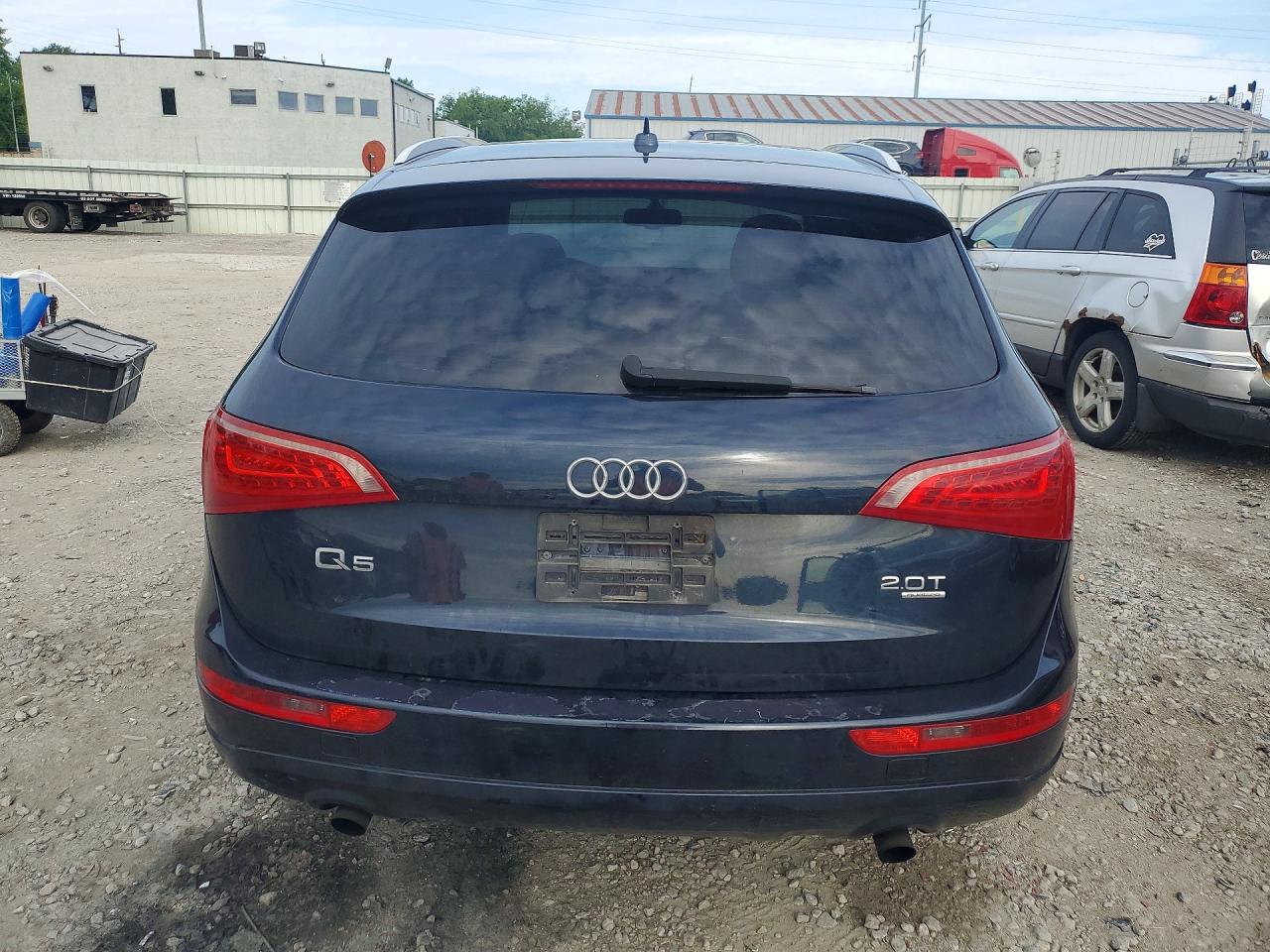 2011 Audi Q5 Premium Plus Blue vin: WA1LFAFP2BA074999