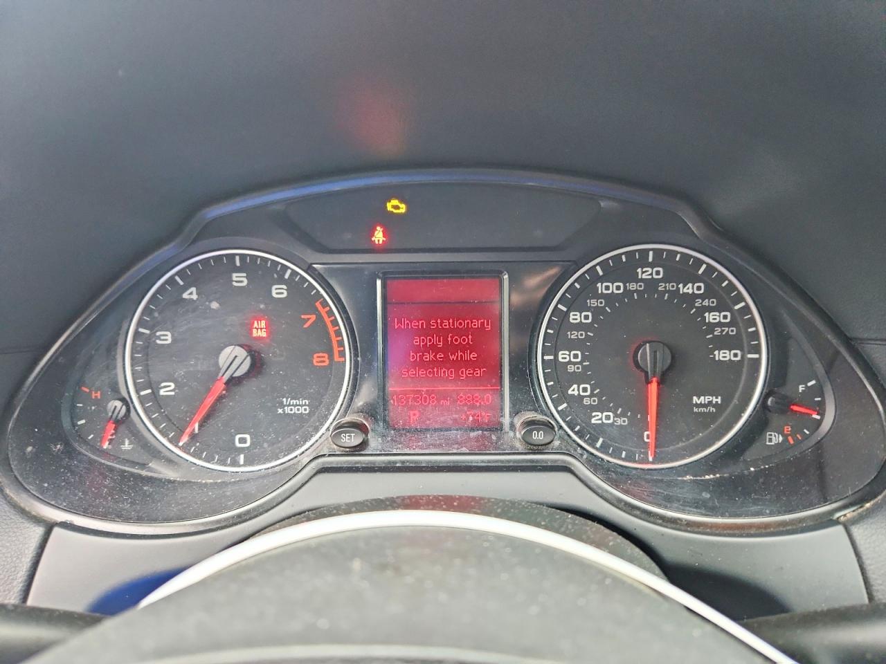 2012 Audi Q5 Premium Plus Черный vin: WA1LFAFP2CA052132