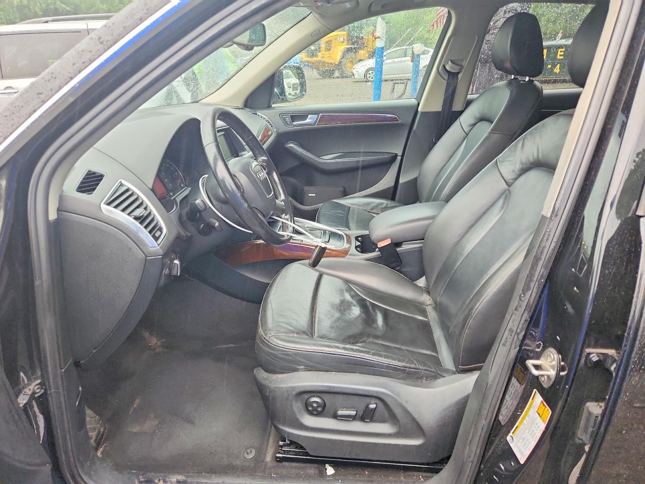 2012 Audi Q5 Premium Plus Черный vin: WA1LFAFP2CA052132