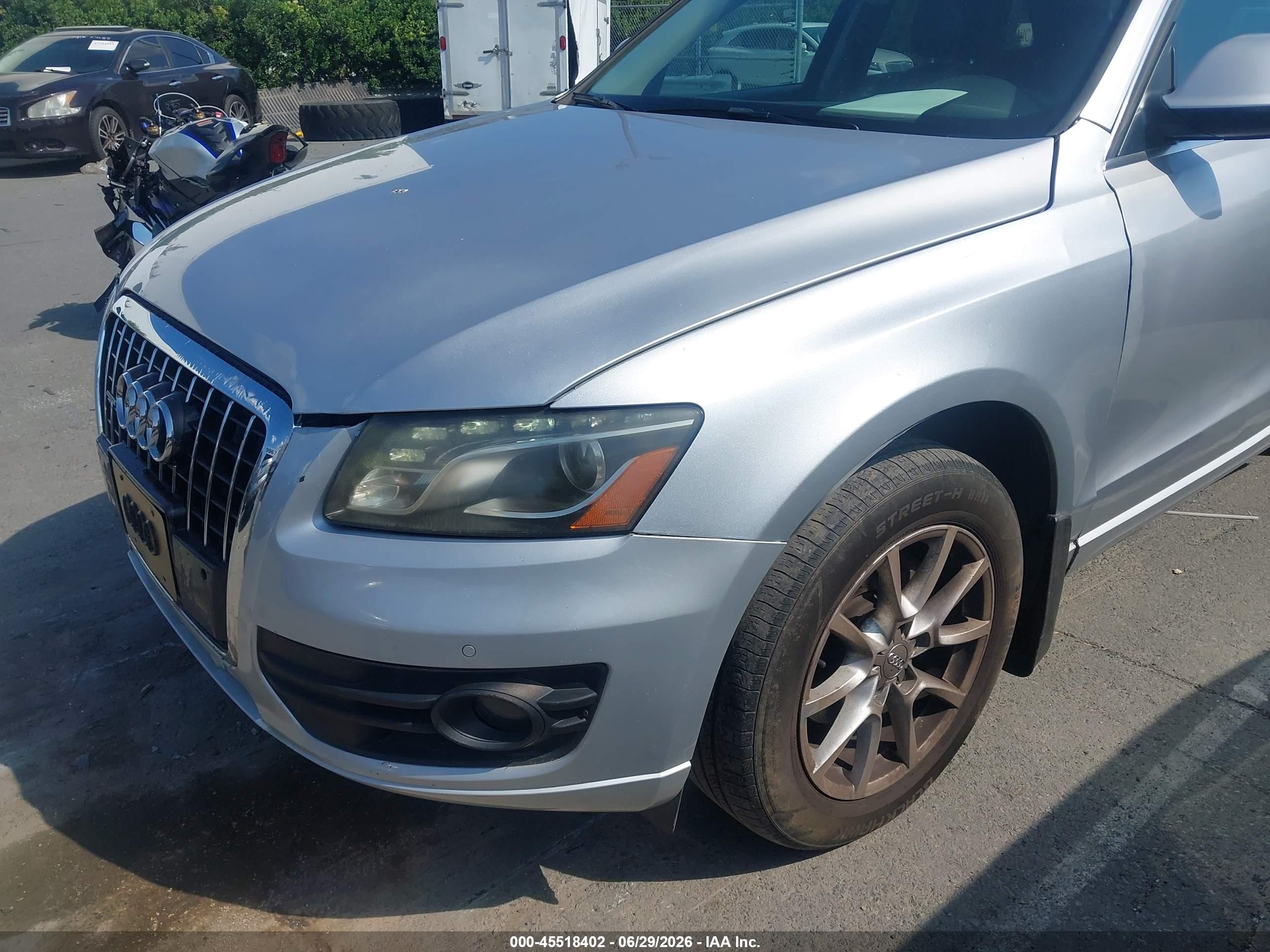 2012 Audi Q5 2.0t Premium Silver vin: WA1LFAFP2CA074180