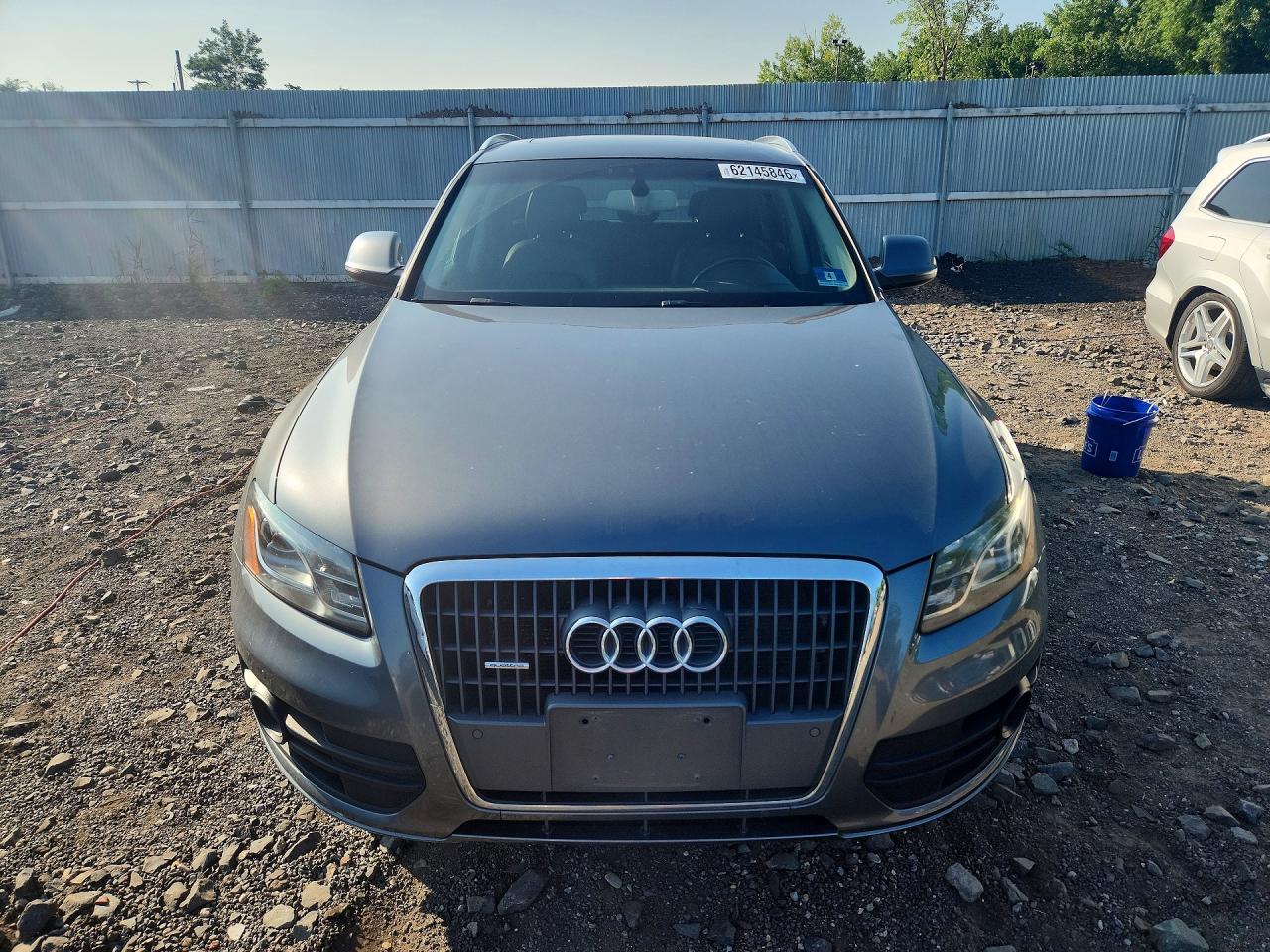 2012 Audi Q5 Premium Plus Charcoal vin: WA1LFAFP2CA123068