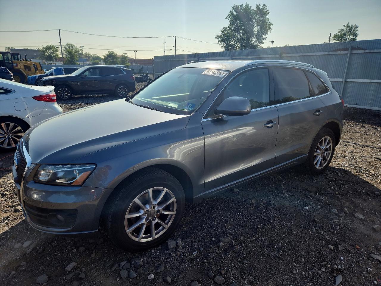 2012 Audi Q5 Premium Plus Charcoal vin: WA1LFAFP2CA123068
