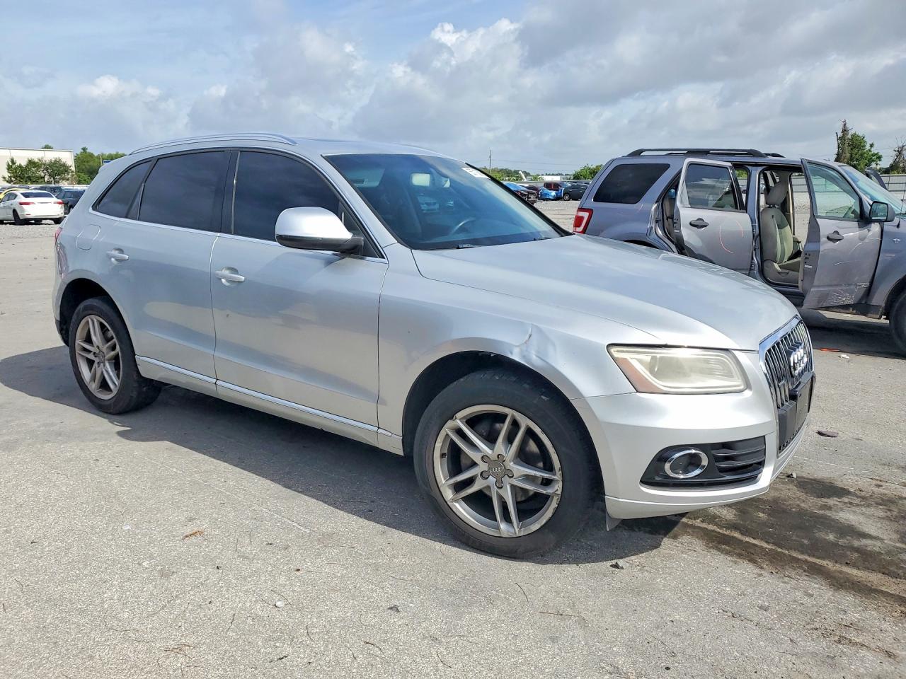 2013 Audi Q5 Premium Plus Silver vin: WA1LFAFP2DA022484