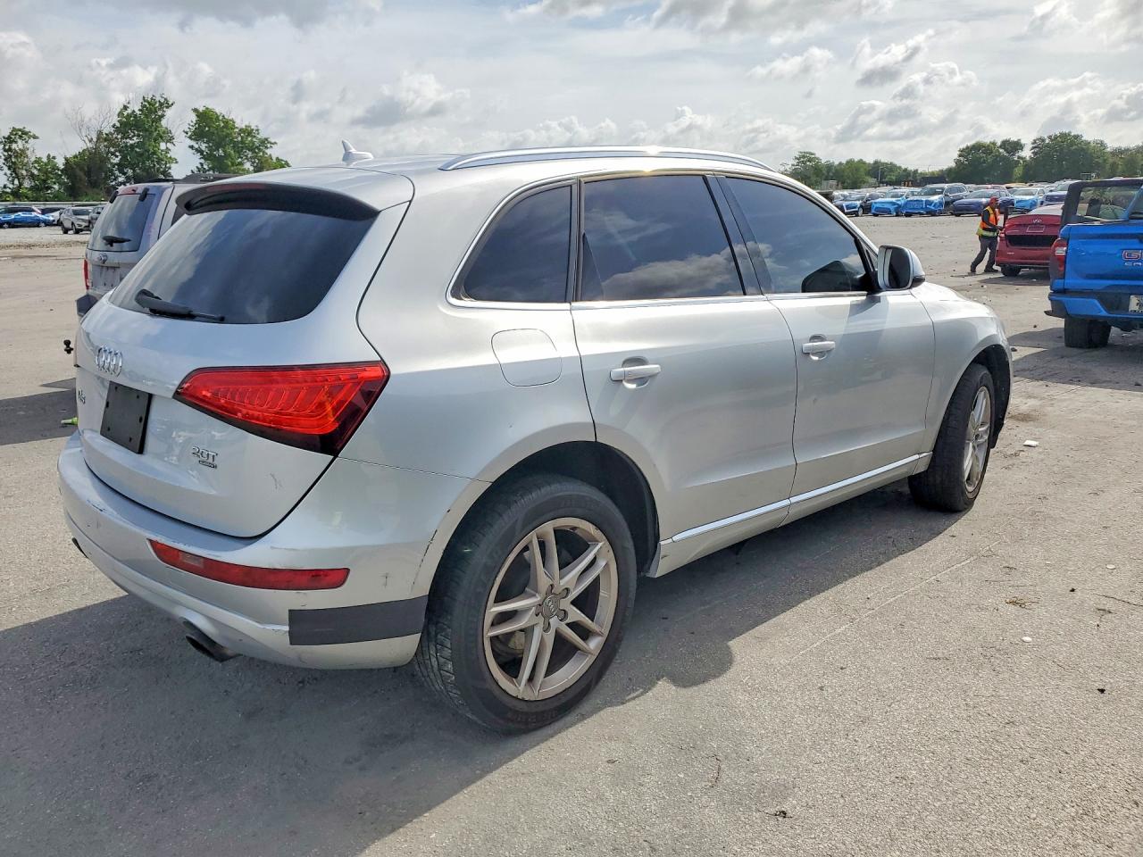 2013 Audi Q5 Premium Plus Silver vin: WA1LFAFP2DA022484