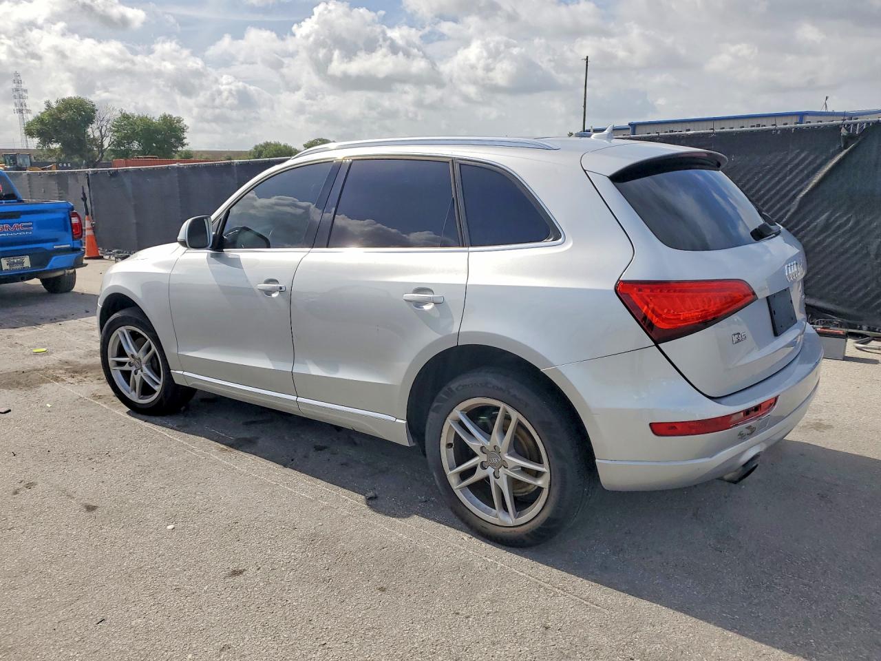 2013 Audi Q5 Premium Plus Silver vin: WA1LFAFP2DA022484