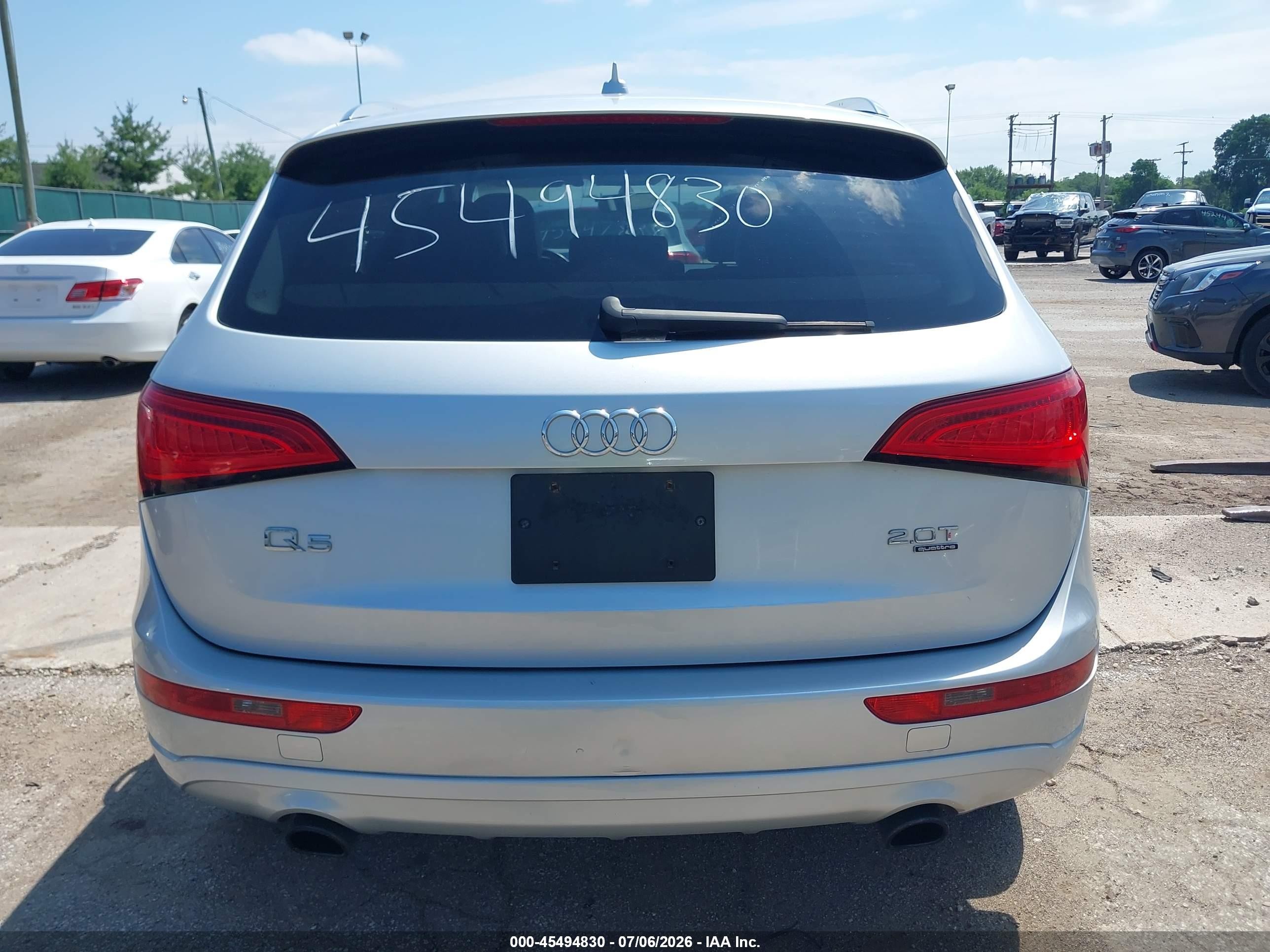 2013 Audi Q5 2.0t Premium Silver vin: WA1LFAFP2DA046445