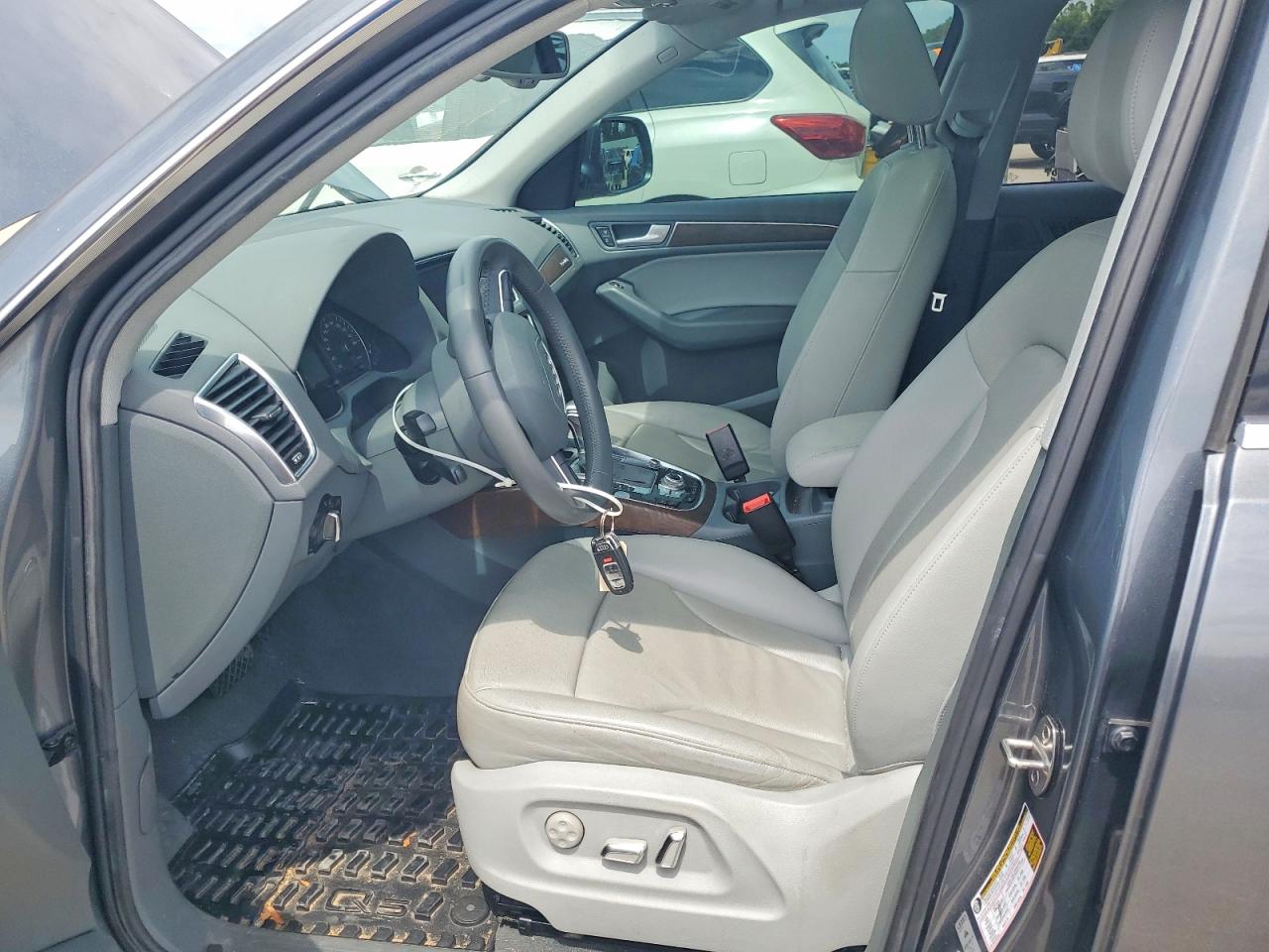 2014 Audi Q5 Premium Plus Silver vin: WA1LFAFP2EA014242