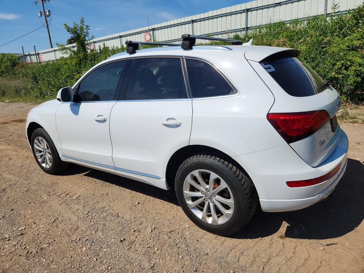 2014 Audi Q5 Premium Plus Белый vin: WA1LFAFP2EA019716