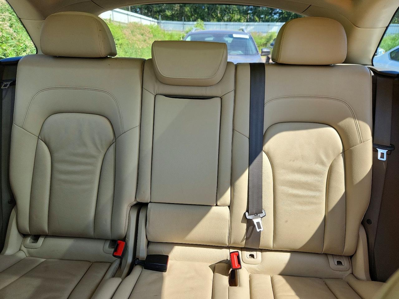 2014 Audi Q5 Premium Plus Белый vin: WA1LFAFP2EA019716
