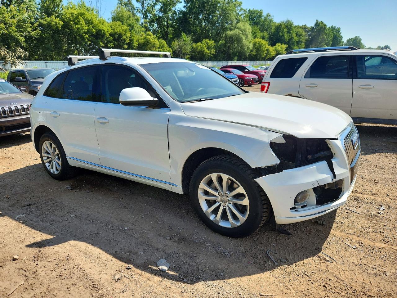 2014 Audi Q5 Premium Plus Белый vin: WA1LFAFP2EA019716