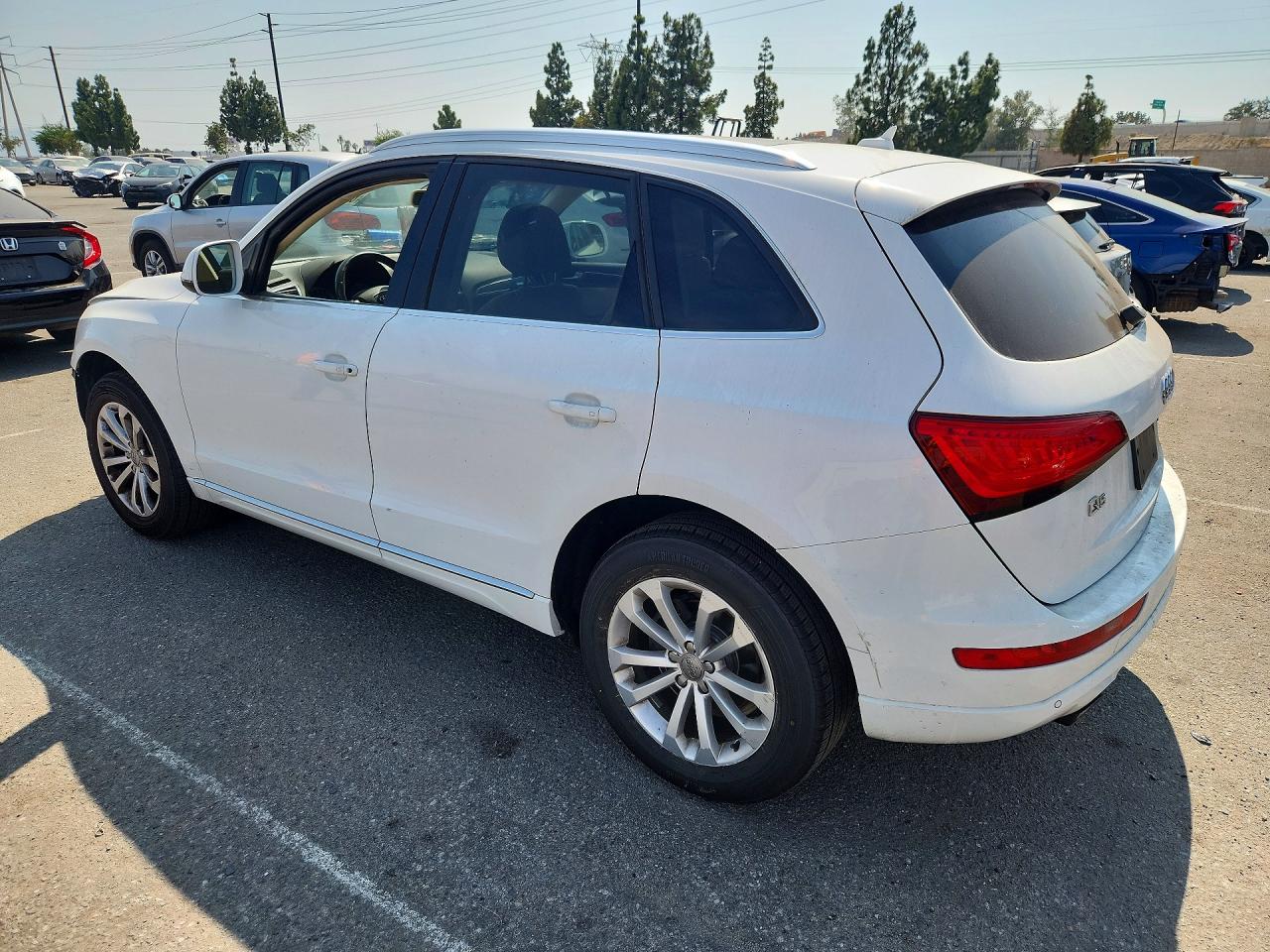 2014 Audi Q5 Premium Plus White vin: WA1LFAFP2EA054515