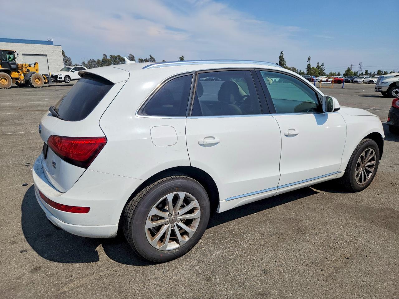 2014 Audi Q5 Premium Plus White vin: WA1LFAFP2EA054515