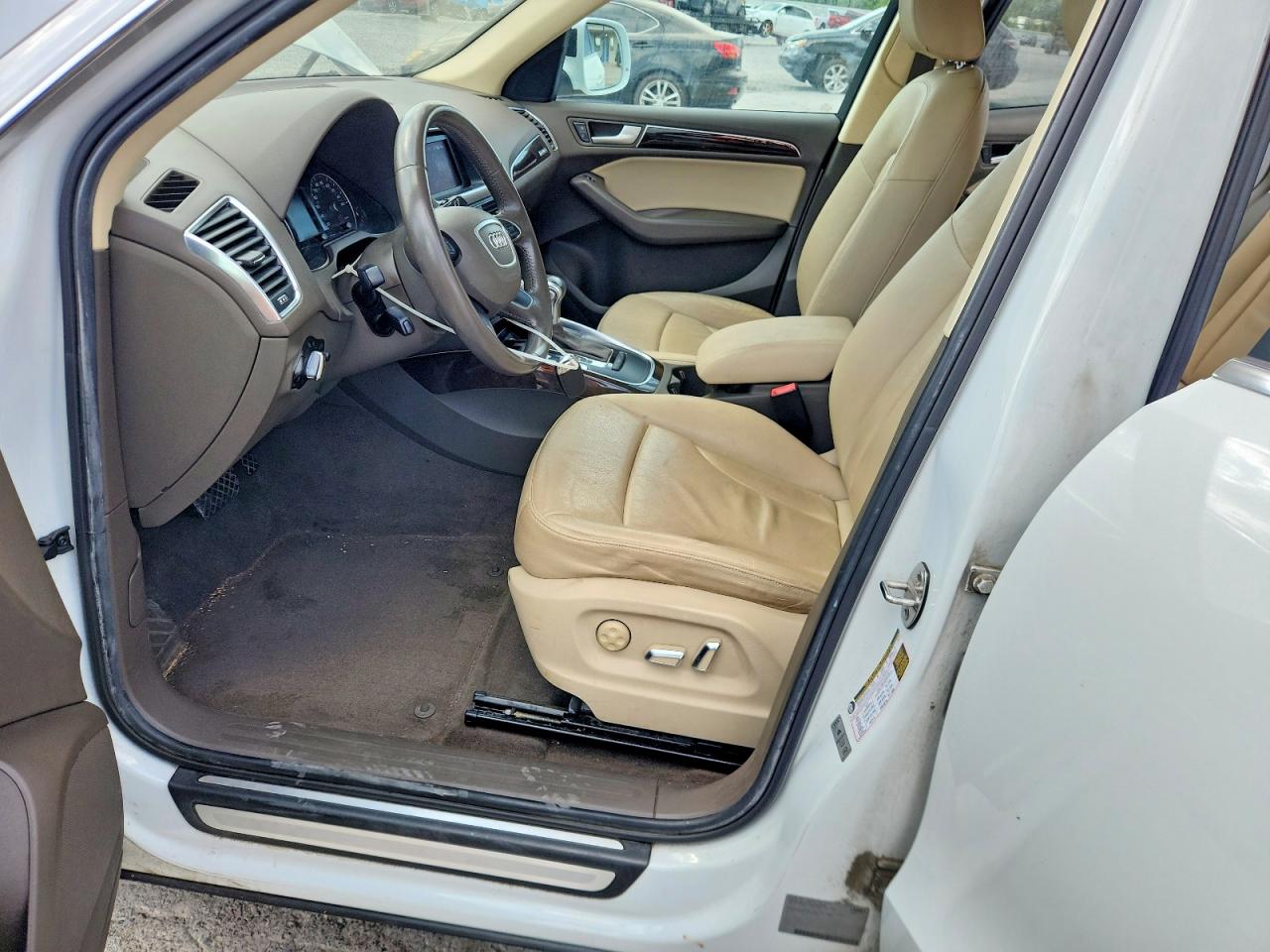 2014 Audi Q5 Premium Plus White vin: WA1LFAFP2EA079933