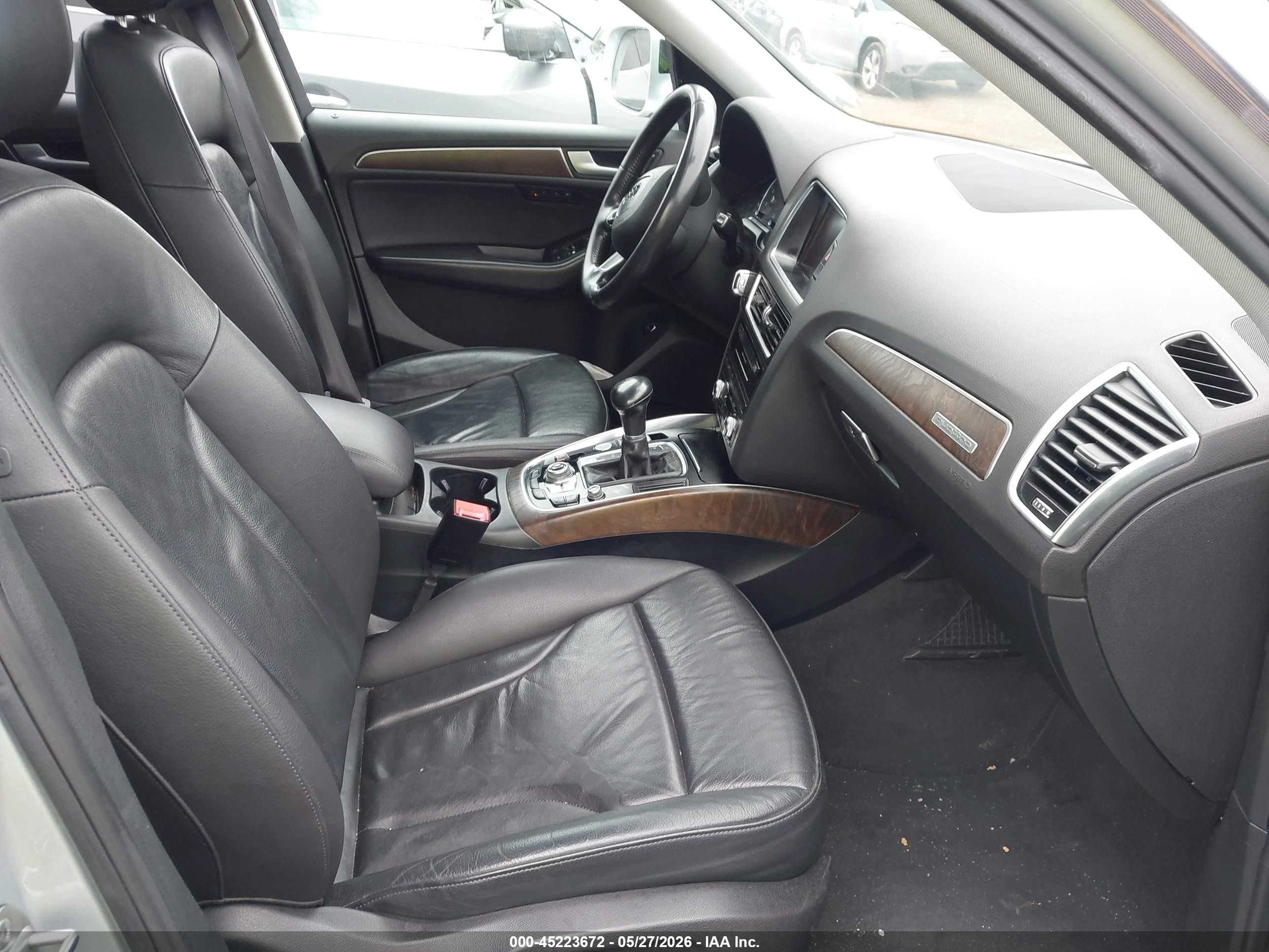 2014 Audi Q5 2.0t Premium Silver vin: WA1LFAFP2EA081567