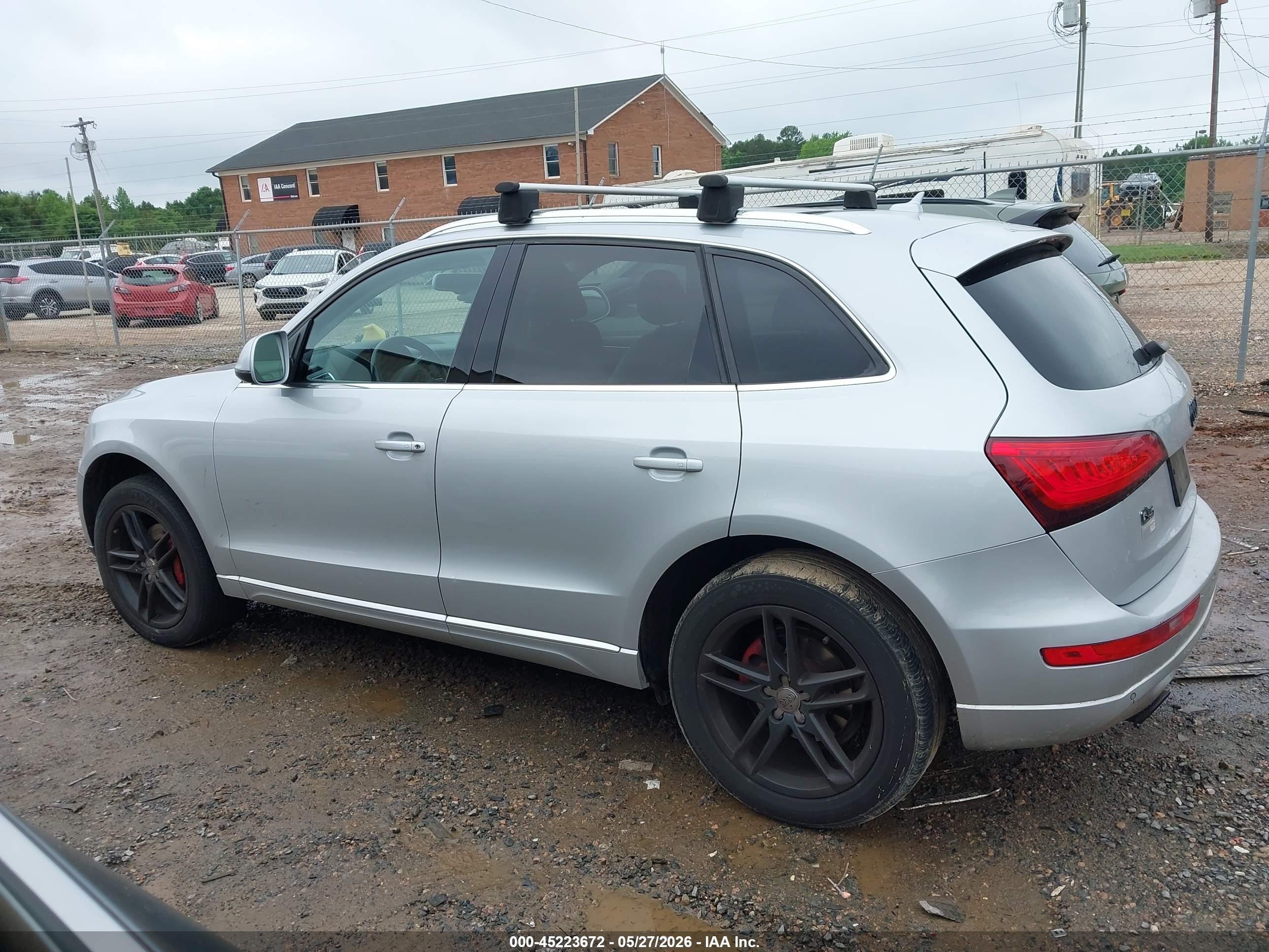 2014 Audi Q5 2.0t Premium Silver vin: WA1LFAFP2EA081567