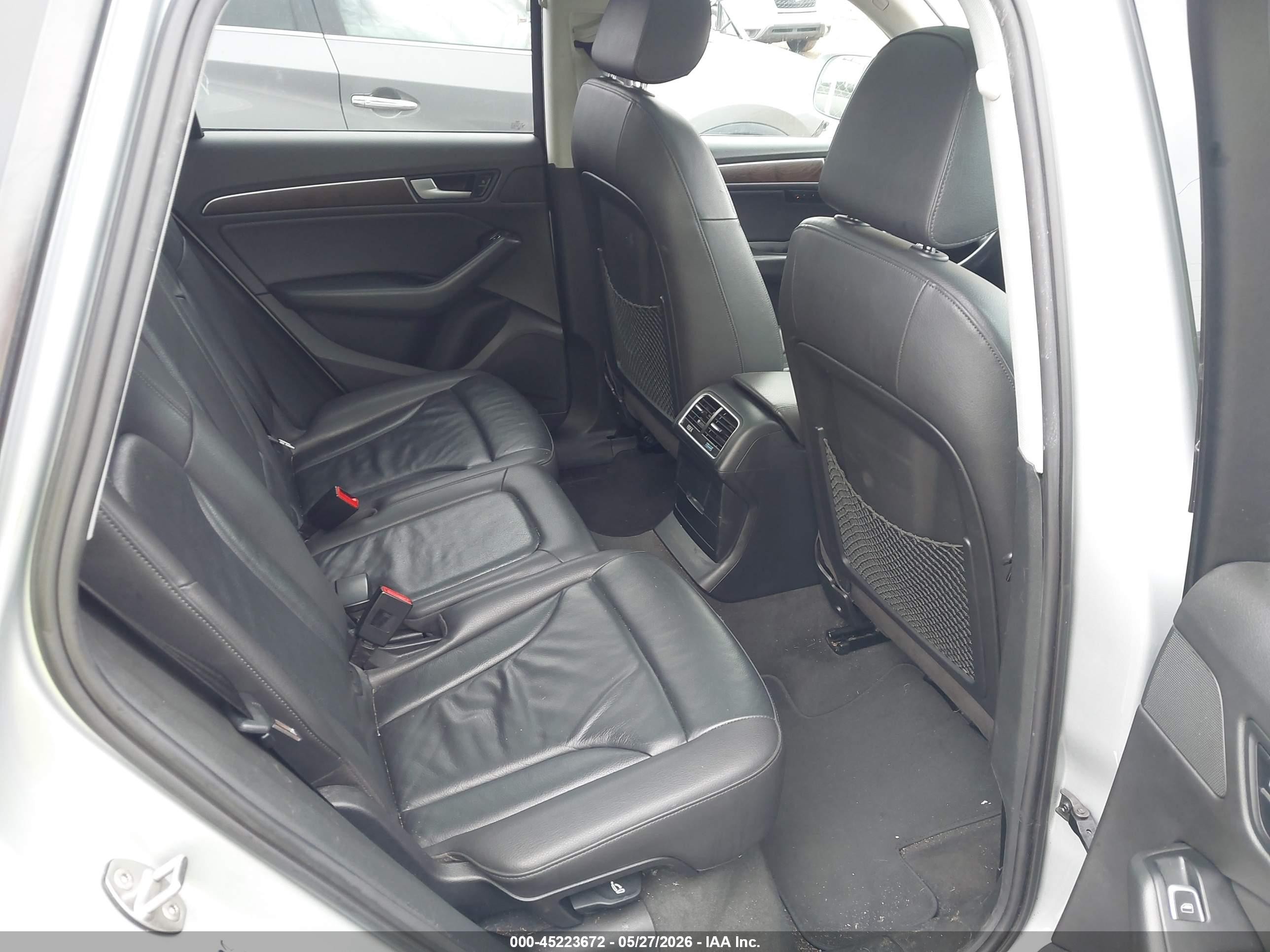 2014 Audi Q5 2.0t Premium Silver vin: WA1LFAFP2EA081567