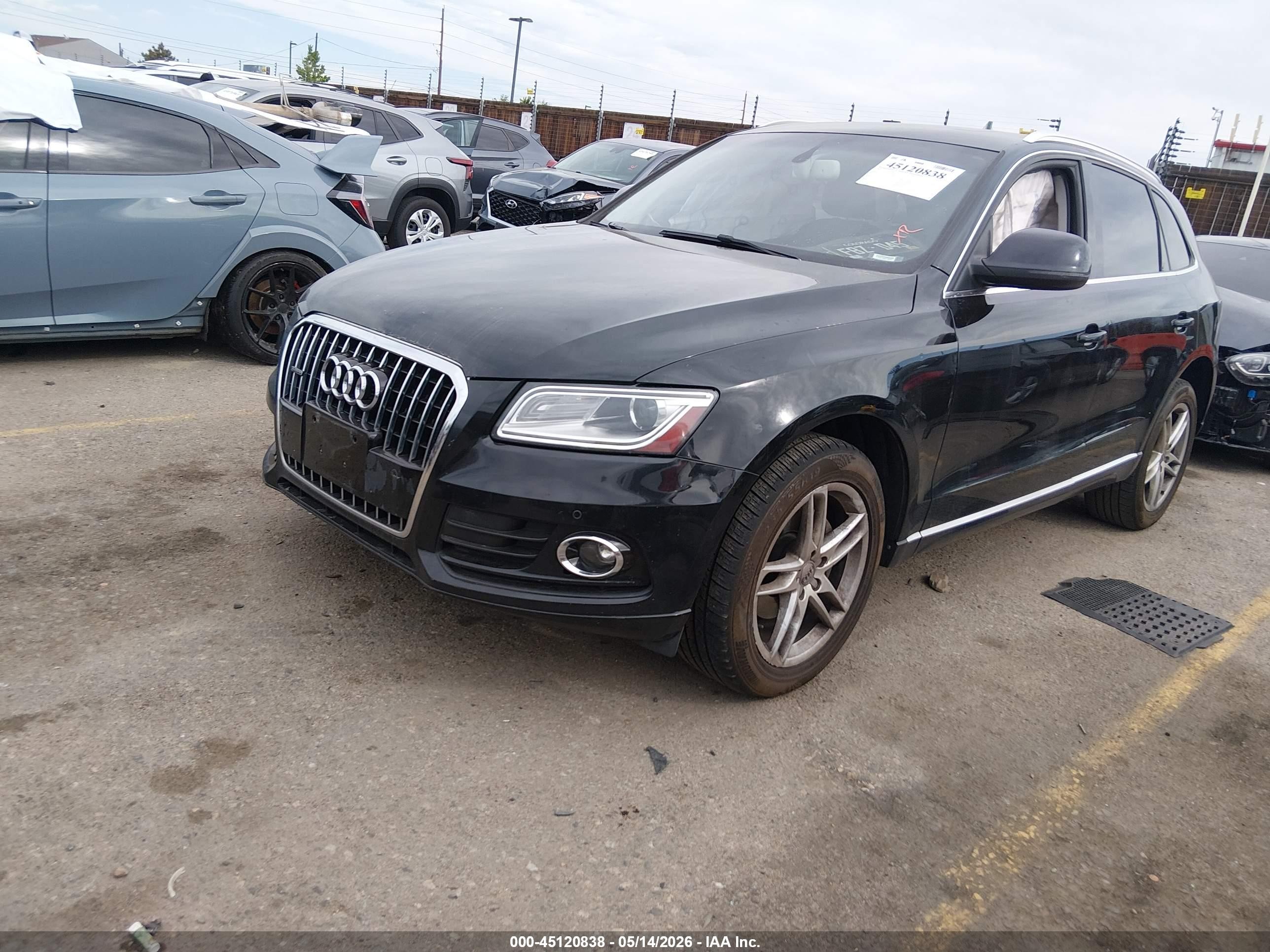 2014 Audi Q5 2.0t Premium Black vin: WA1LFAFP2EA092665