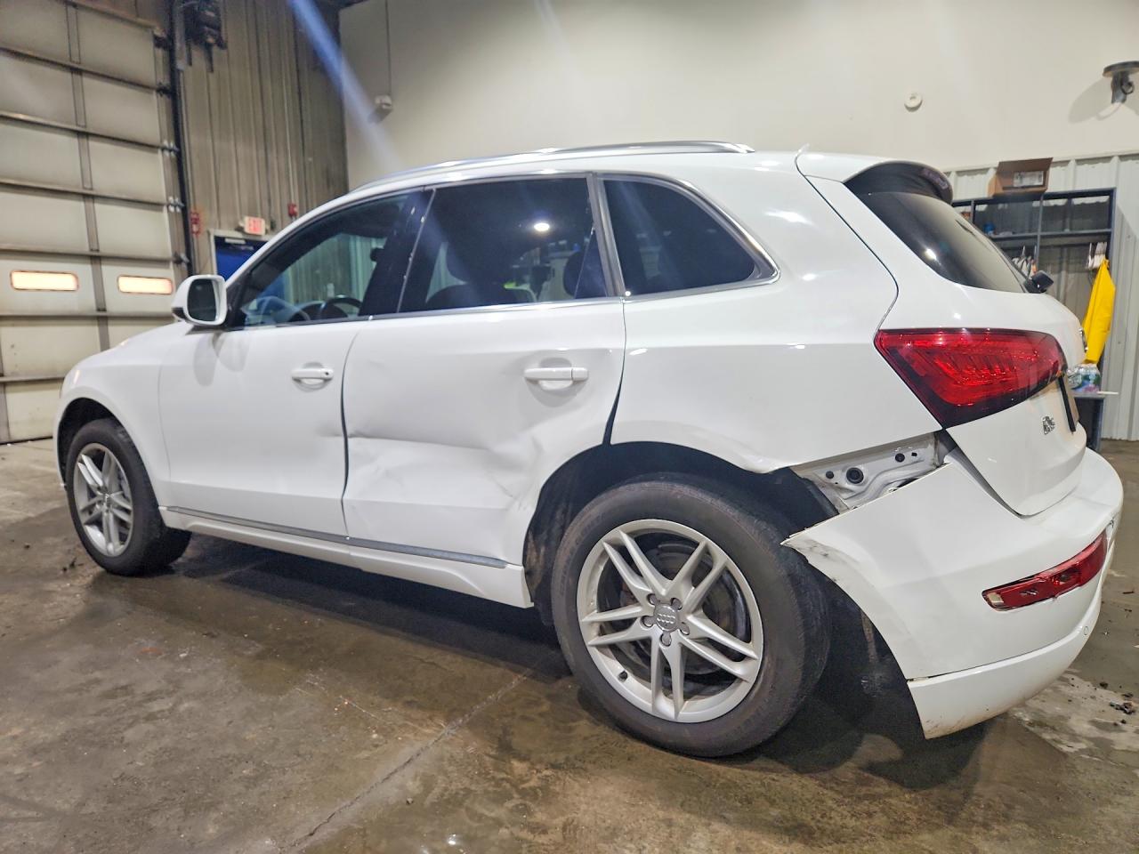 2014 Audi Q5 Premium Plus White vin: WA1LFAFP2EA093797