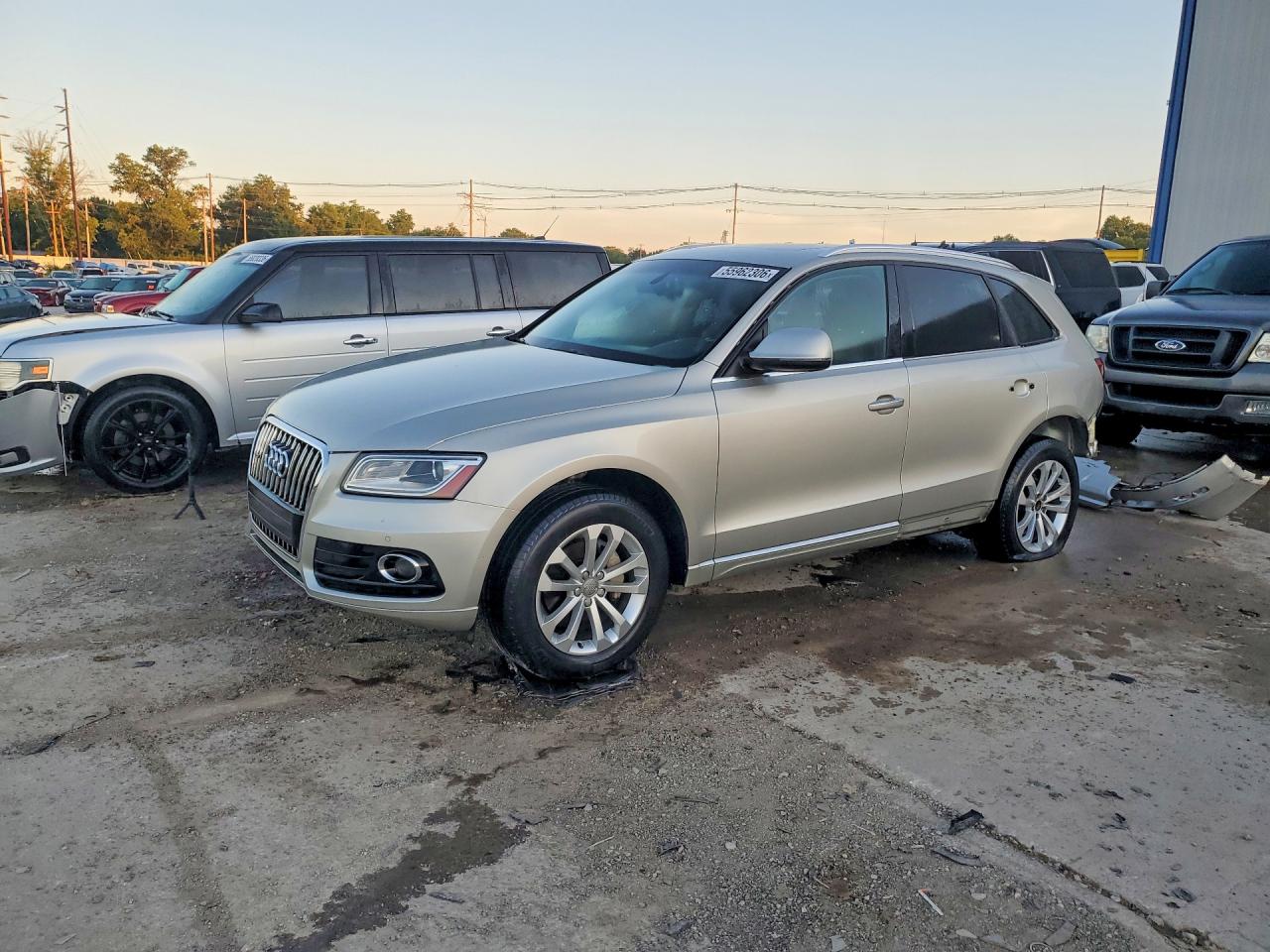 2015 Audi Q5 Premium Plus Beige vin: WA1LFAFP2FA027820