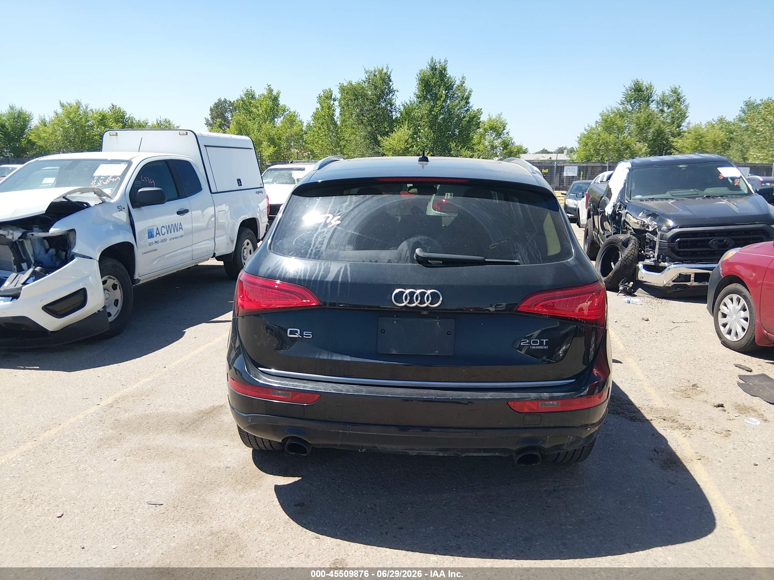 2015 Audi Q5 2.0t Premium Black vin: WA1LFAFP2FA031611
