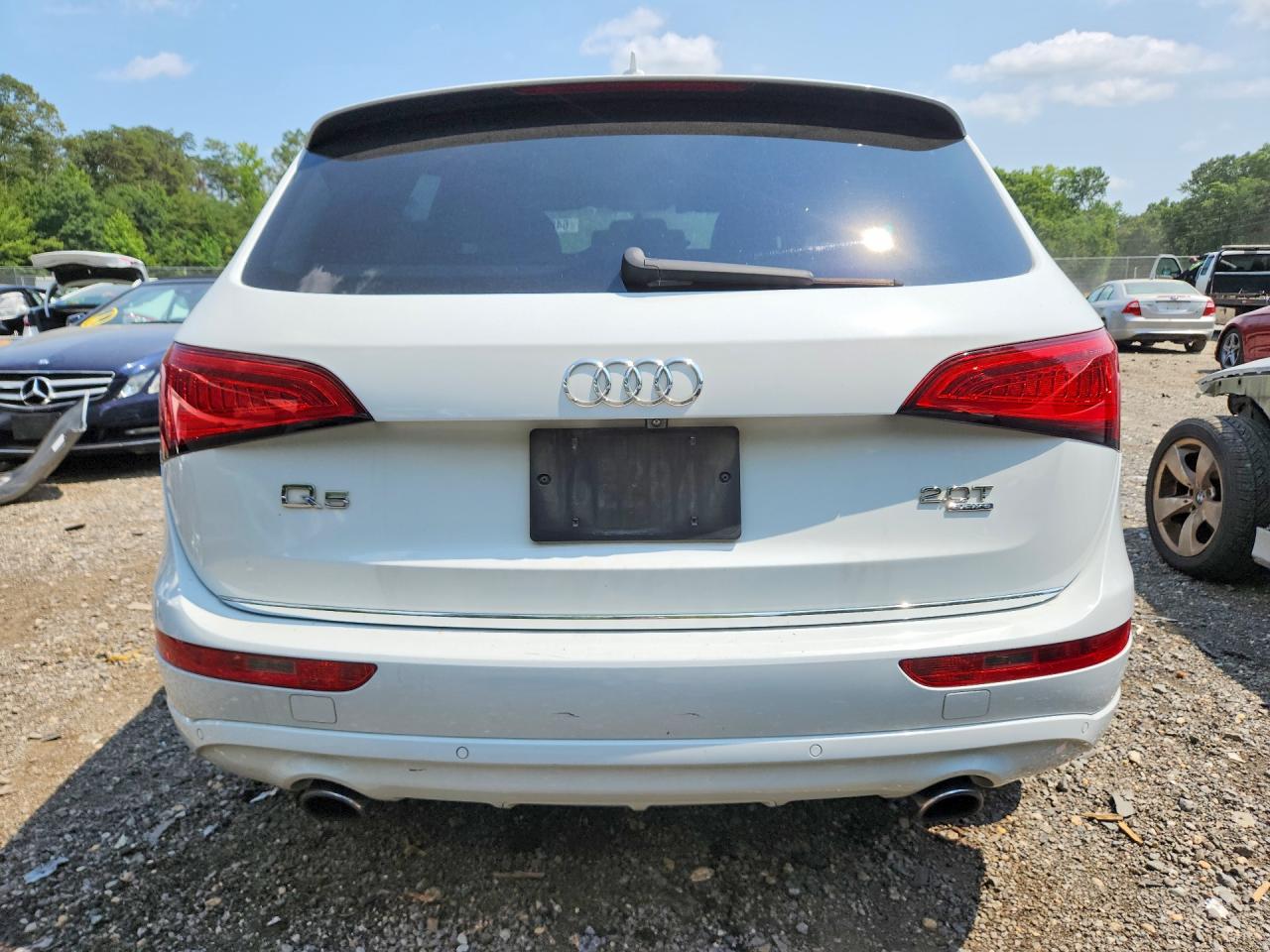 2015 Audi Q5 Premium Plus White vin: WA1LFAFP2FA034217