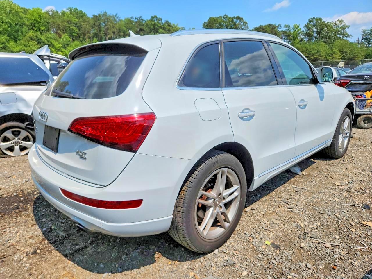 2015 Audi Q5 Premium Plus White vin: WA1LFAFP2FA034217