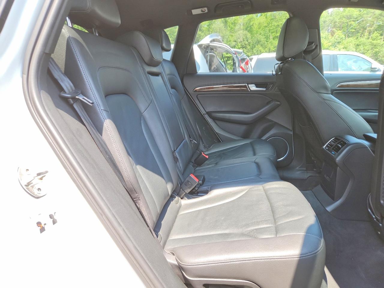 2015 Audi Q5 Premium Plus White vin: WA1LFAFP2FA034217