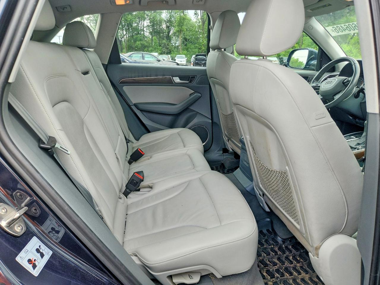 2015 Audi Q5 Premium Plus Blue vin: WA1LFAFP2FA054466