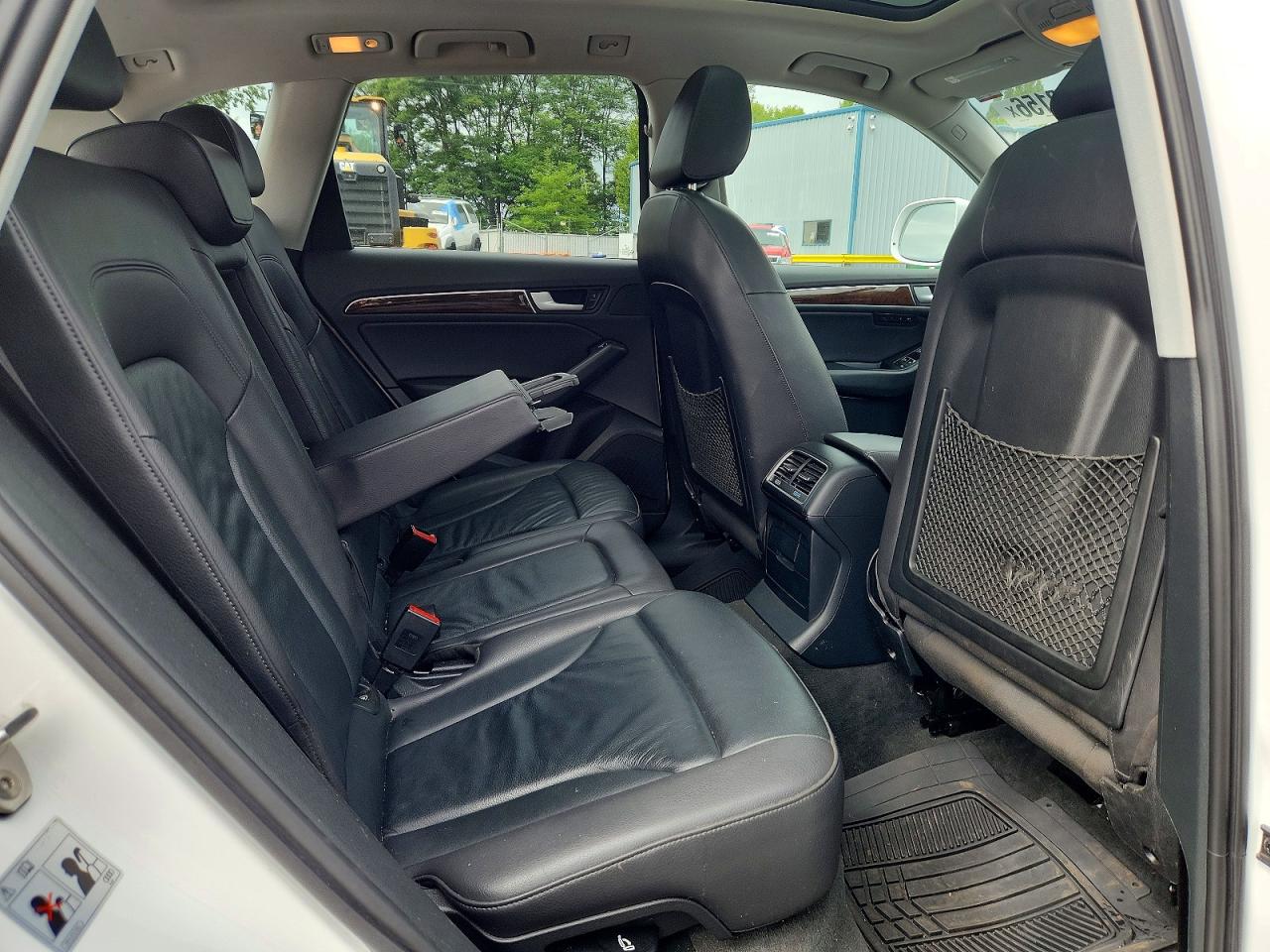 2015 Audi Q5 Premium Plus White vin: WA1LFAFP2FA055780