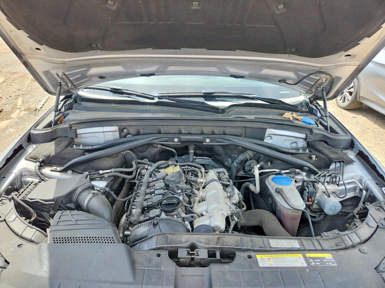2015 Audi Q5 Premium Plus Серебряный vin: WA1LFAFP2FA058565