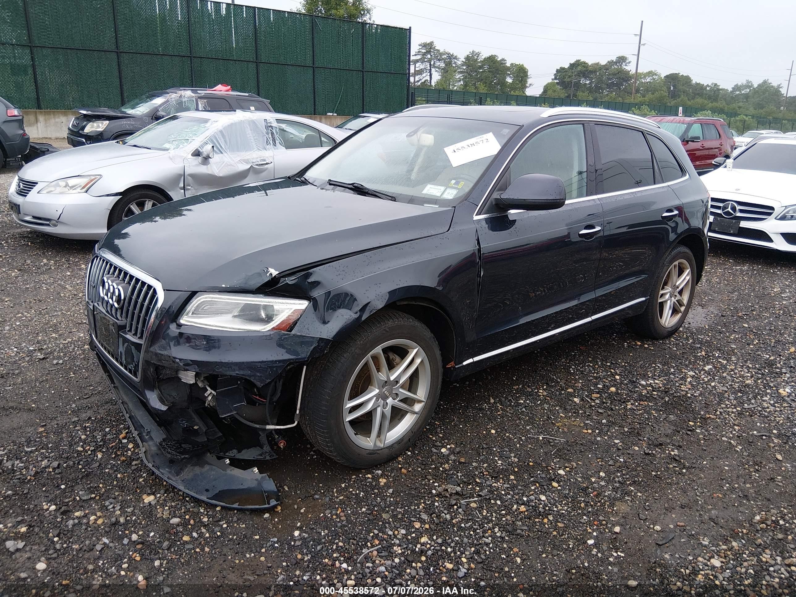 2015 Audi Q5 2.0t Premium Gray vin: WA1LFAFP2FA058789