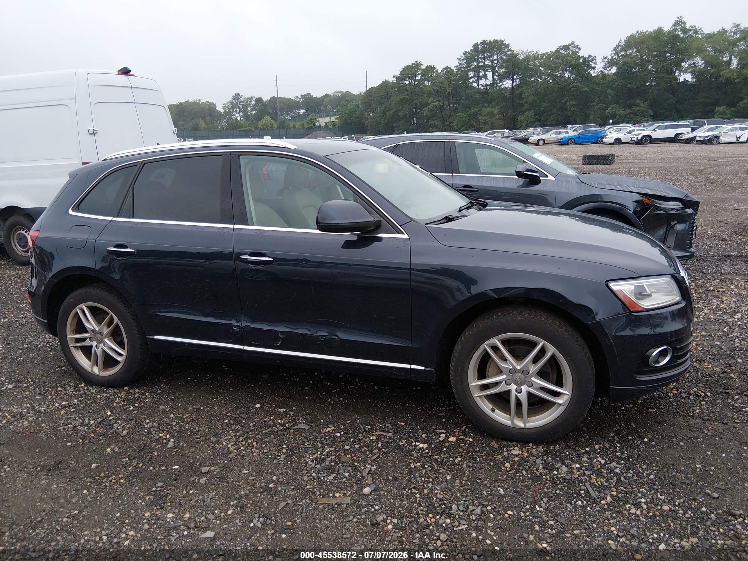 2015 Audi Q5 2.0t Premium Gray vin: WA1LFAFP2FA058789
