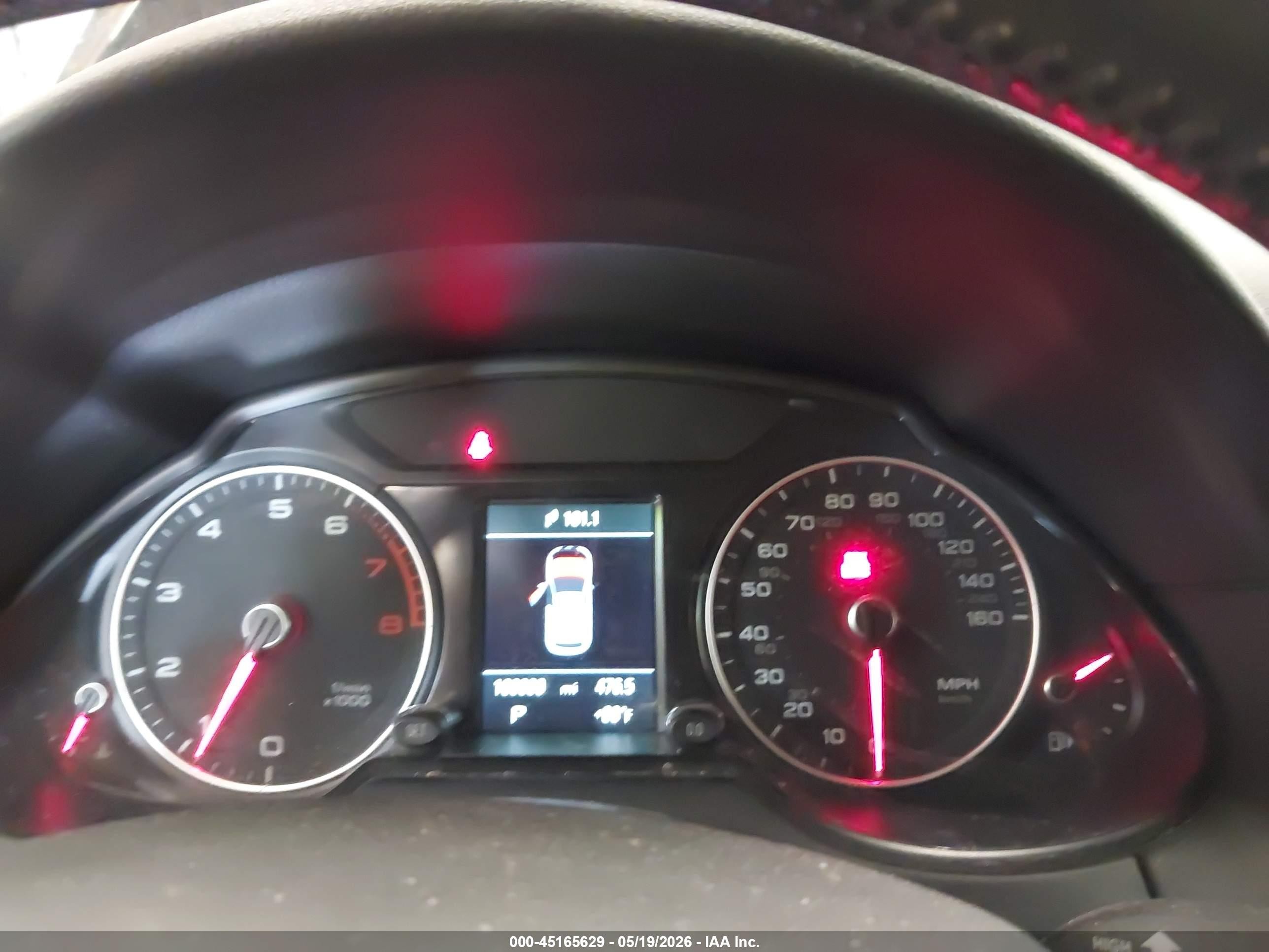 2015 Audi Q5 2.0t Premium Черный vin: WA1LFAFP2FA082378