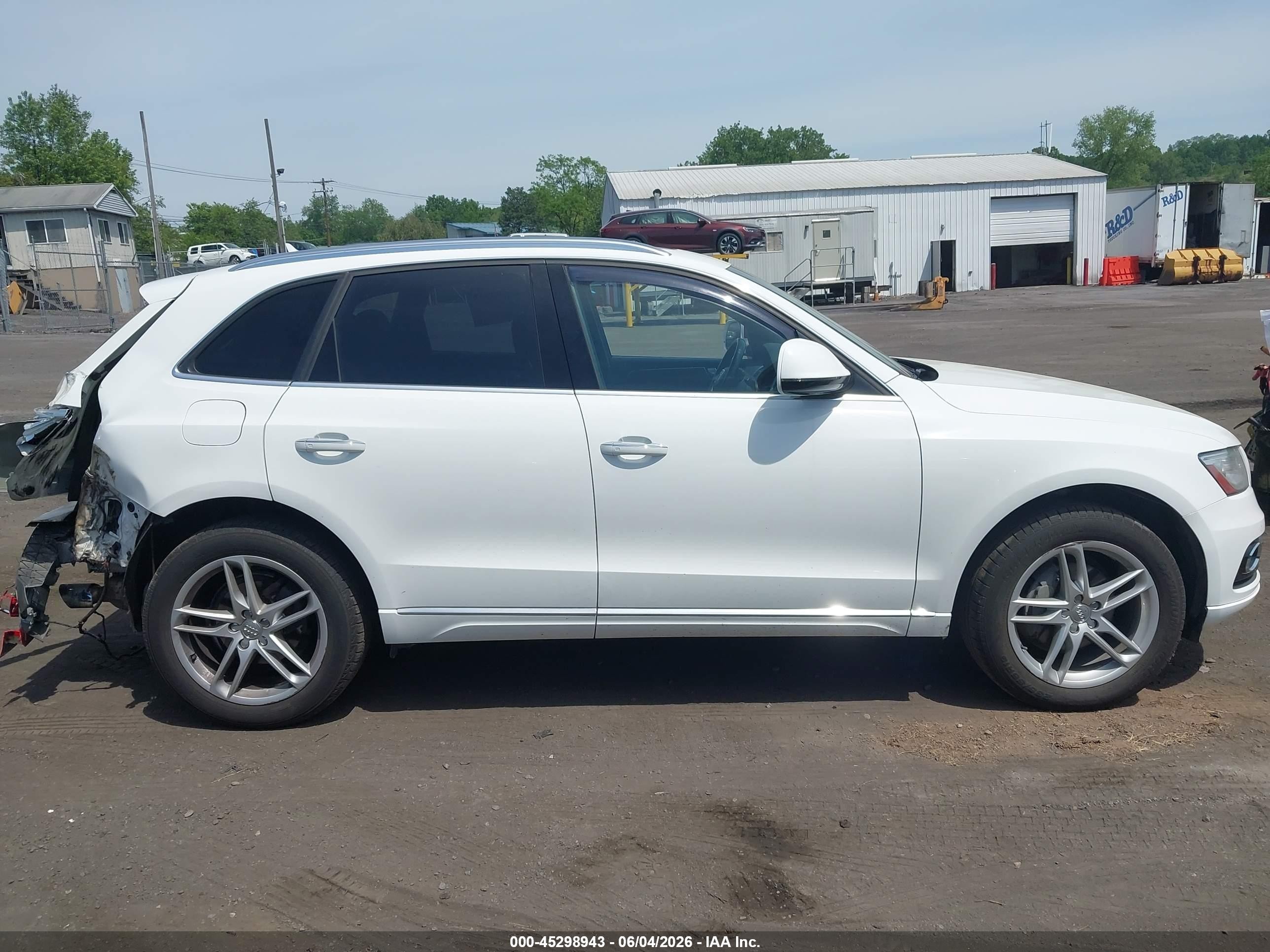 2015 Audi Q5 2.0t Premium White vin: WA1LFAFP2FA088942